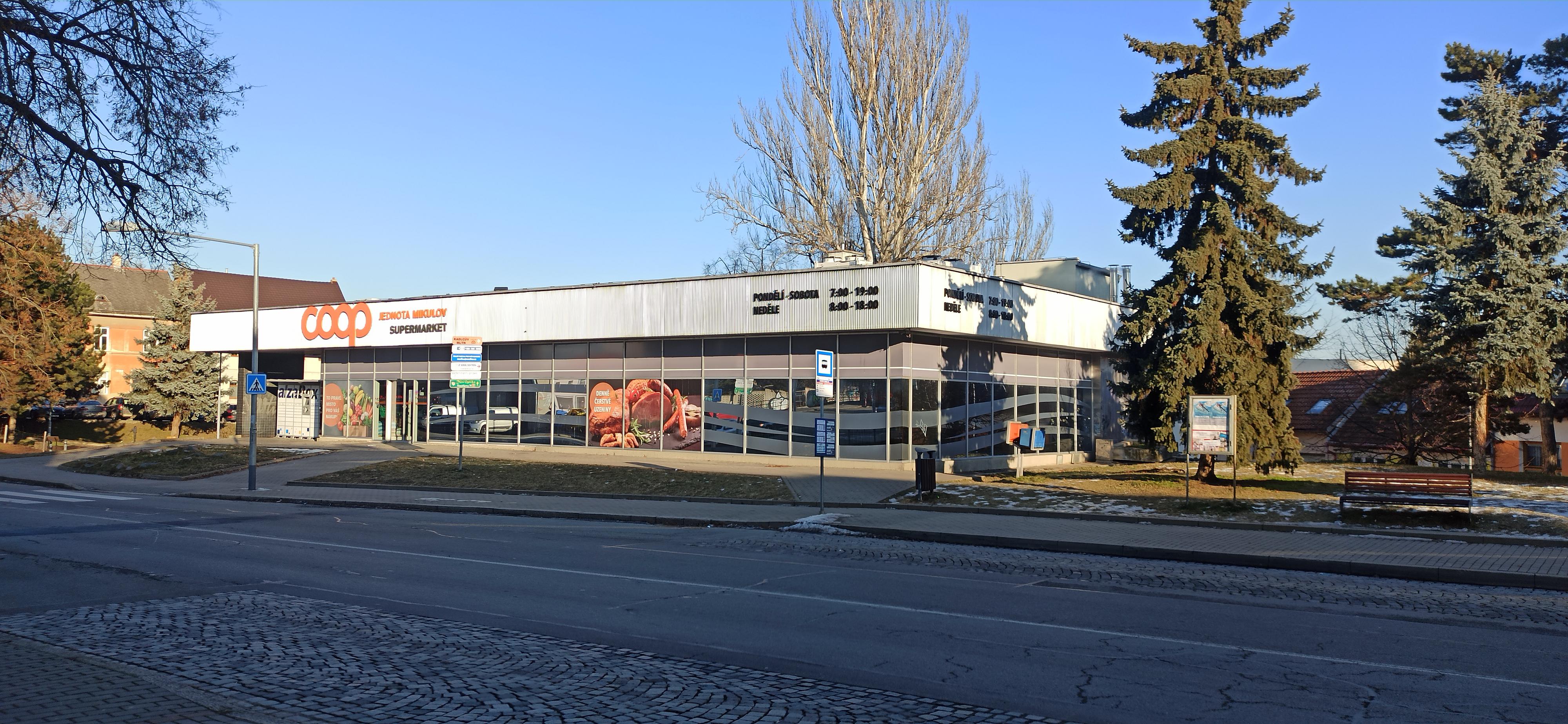 COOP - Jednota, spotřební družstvo v Mikulově foto 6