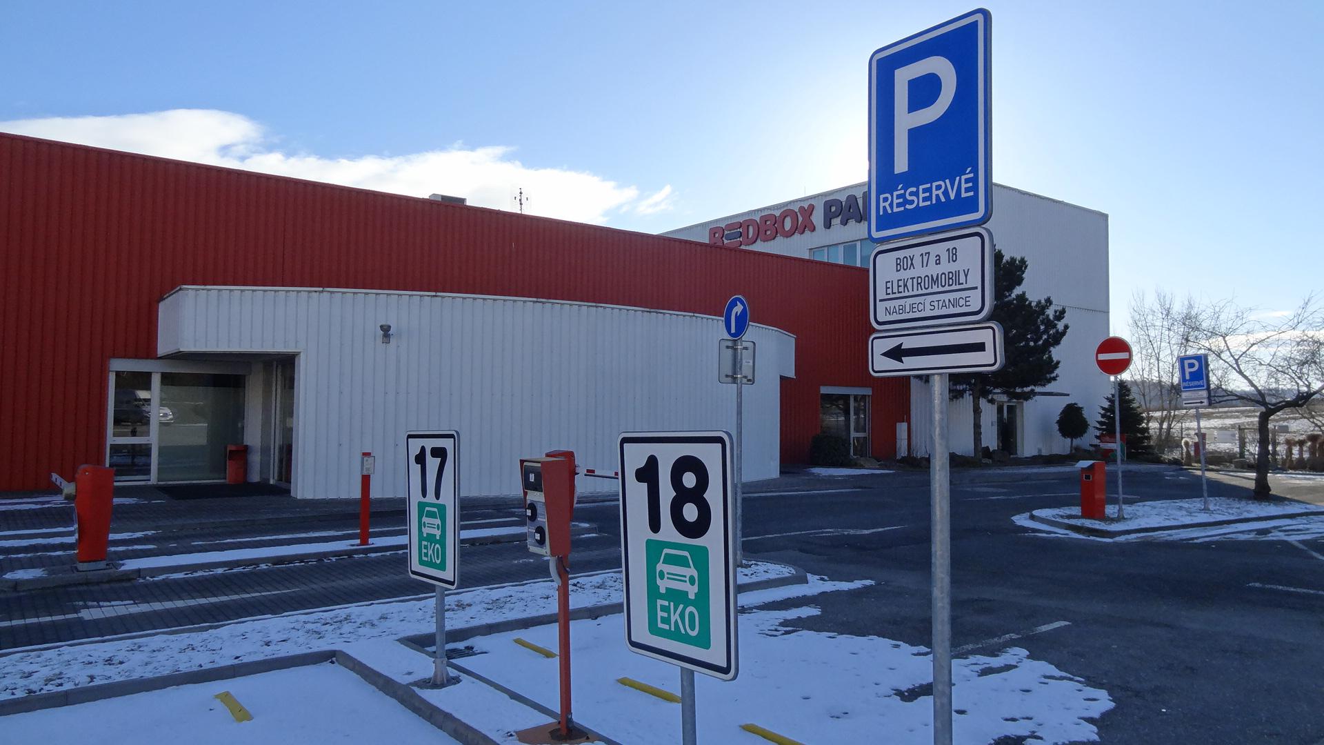 EVSELECT s.r.o. - Nabíjecí stanice foto 4
