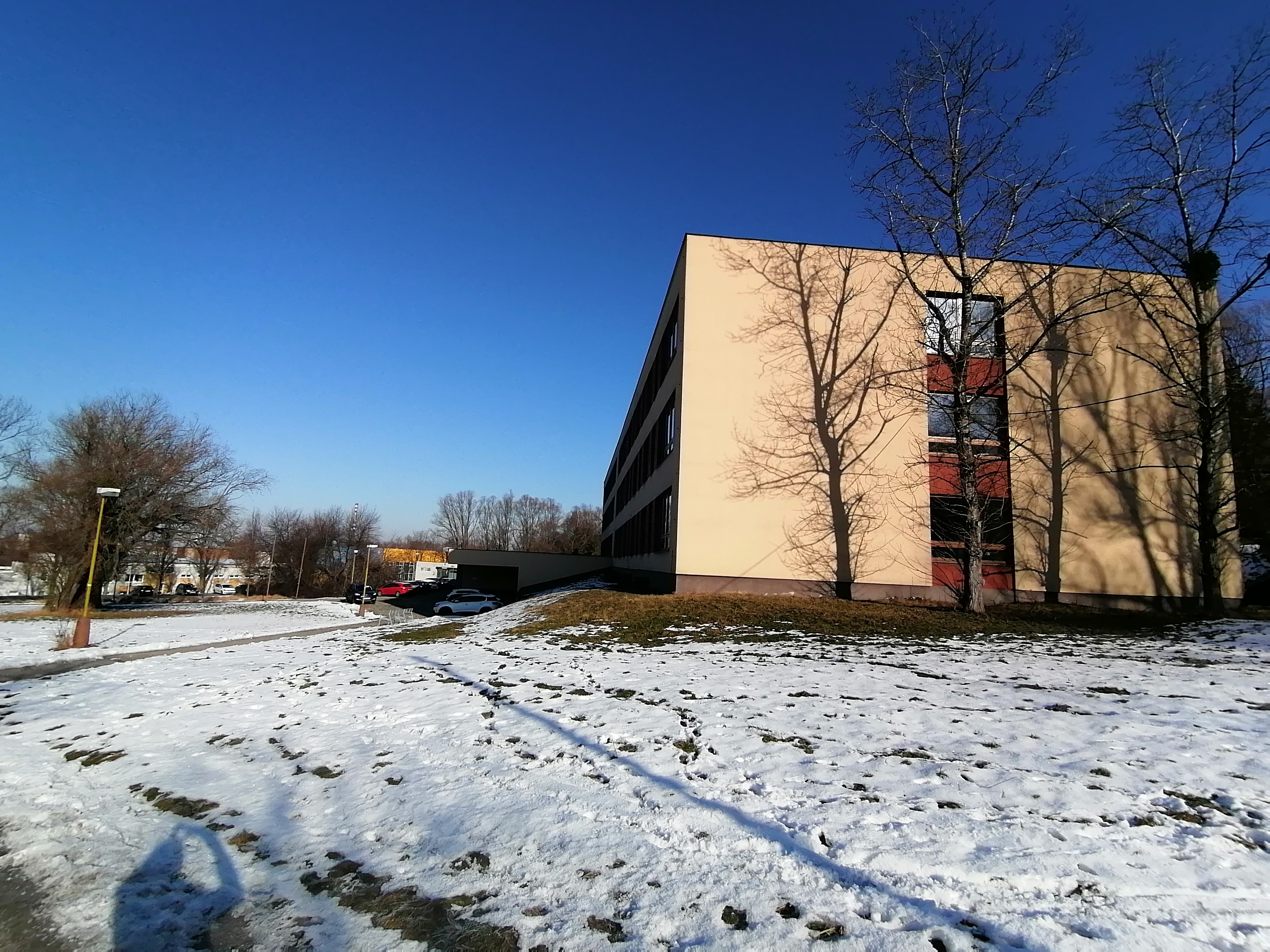 Vyšší odborná škola Kopřivnice foto 2