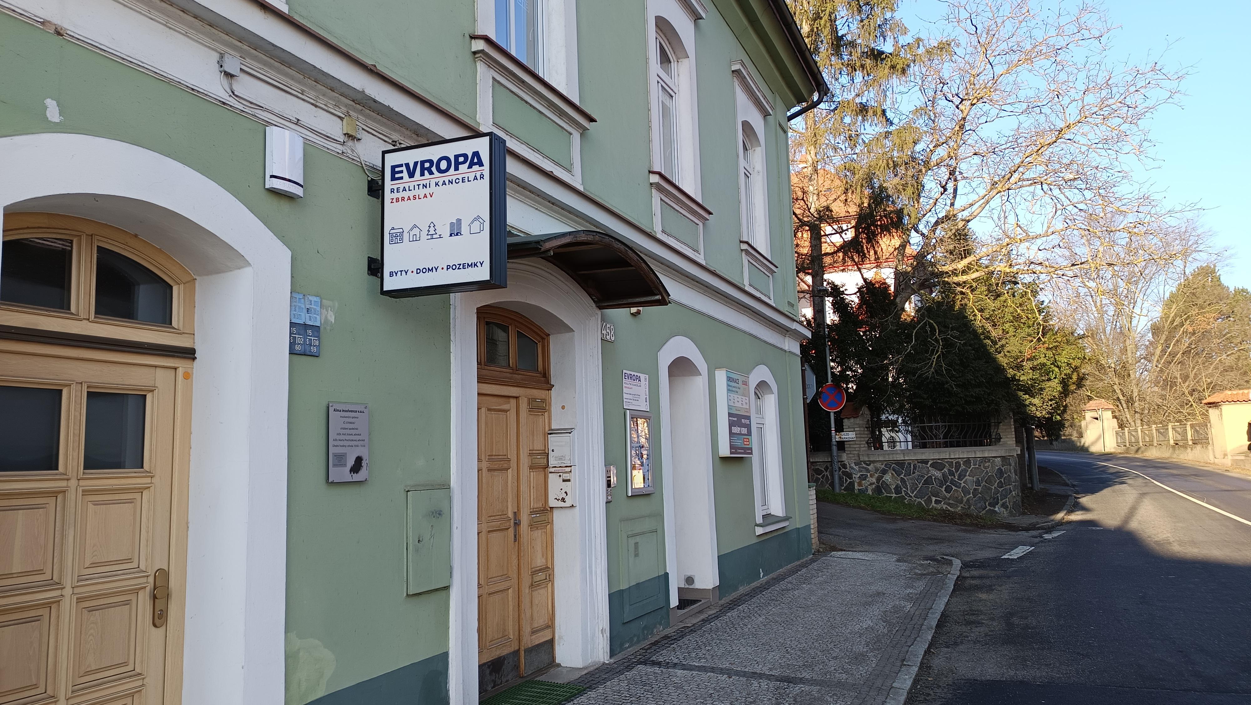 EVROPA realitní kancelář ZBRASLAV foto 5