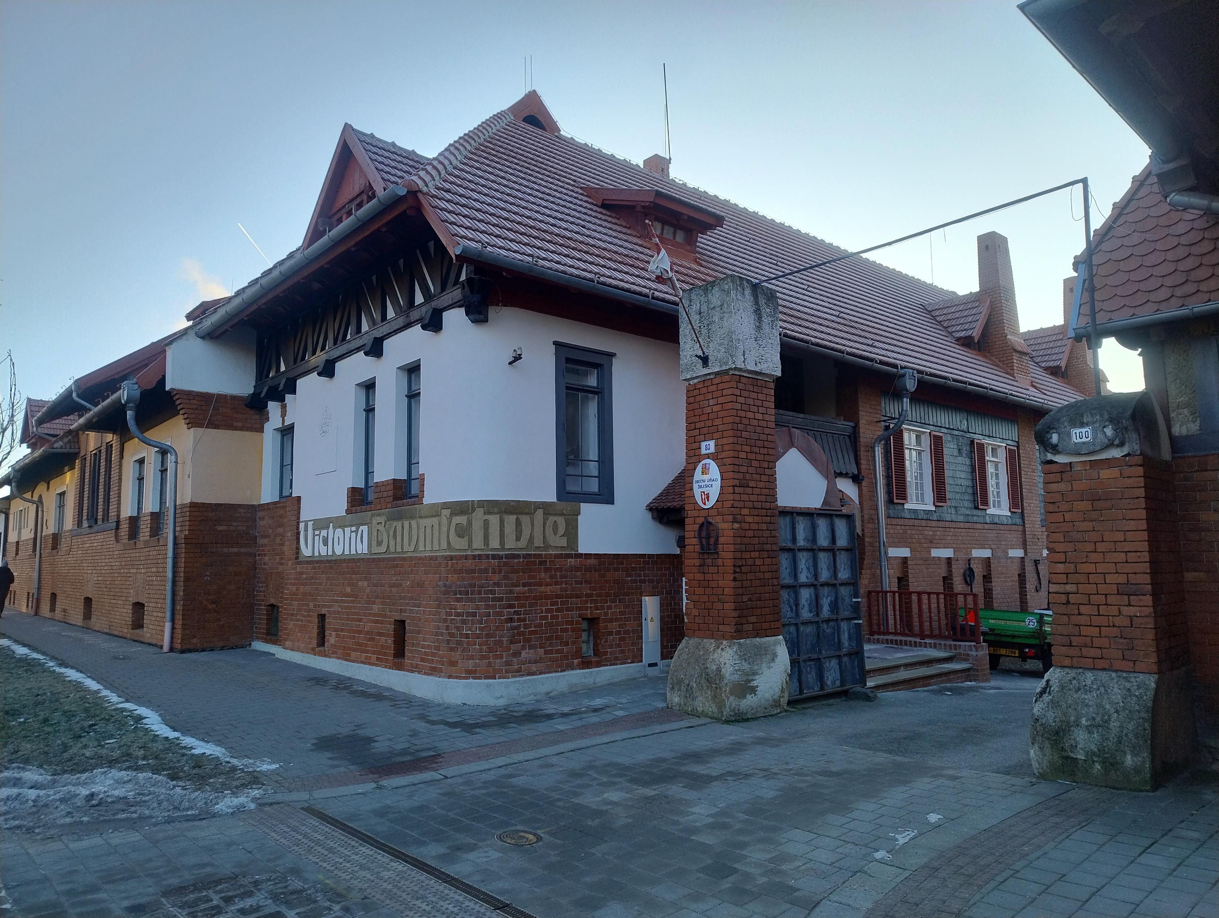 Želešice - obecní úřad foto 2