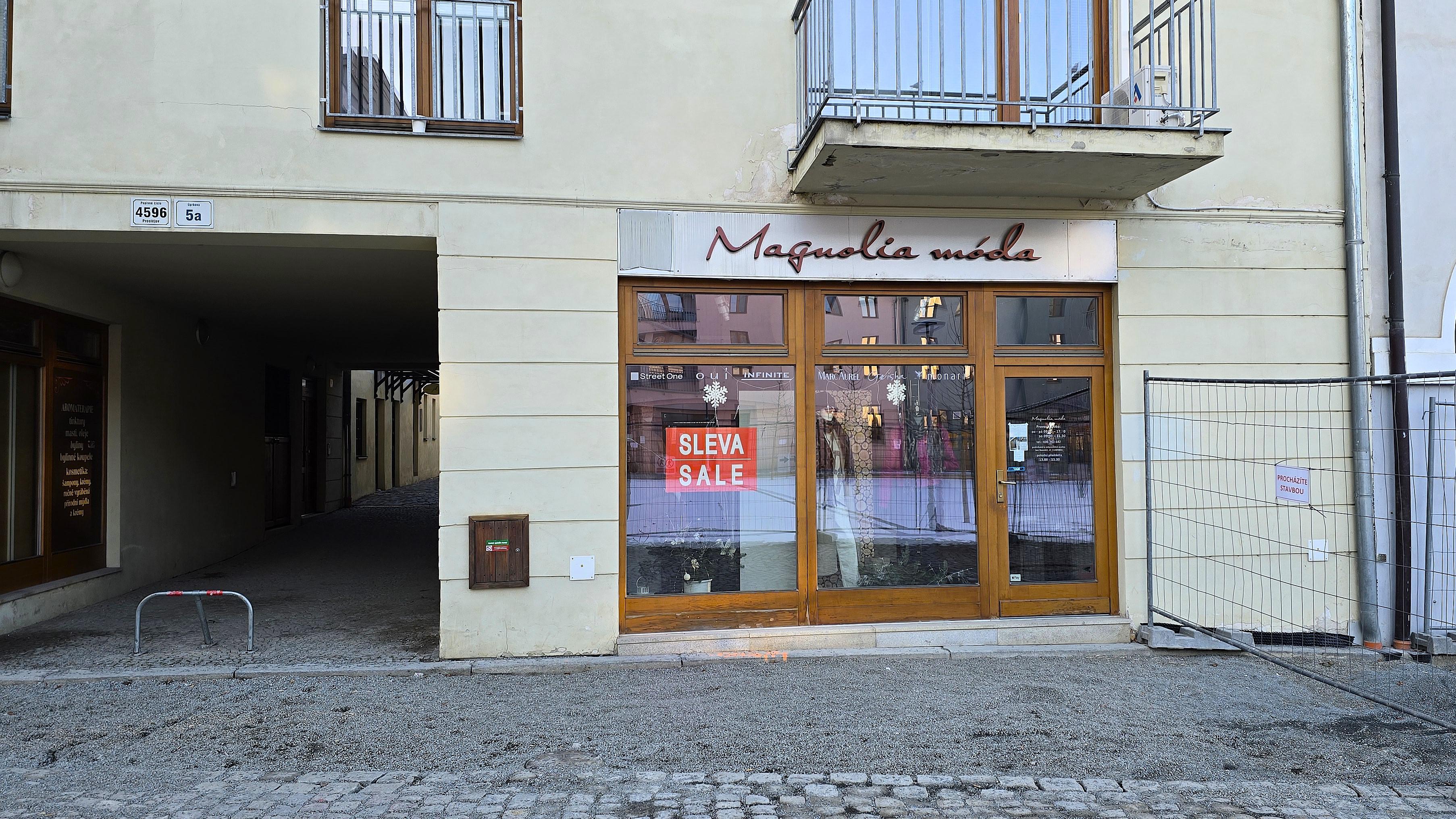 Magnolia móda foto 2