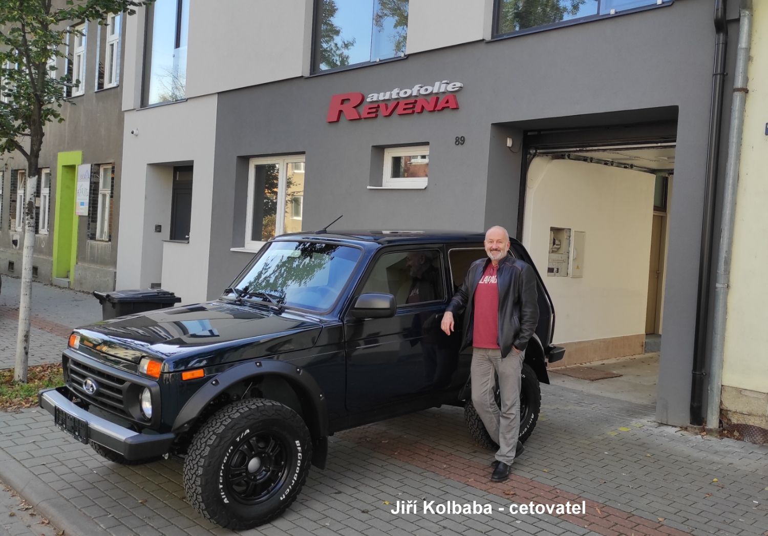 Autofolie Revena - tónování autoskel foto 4