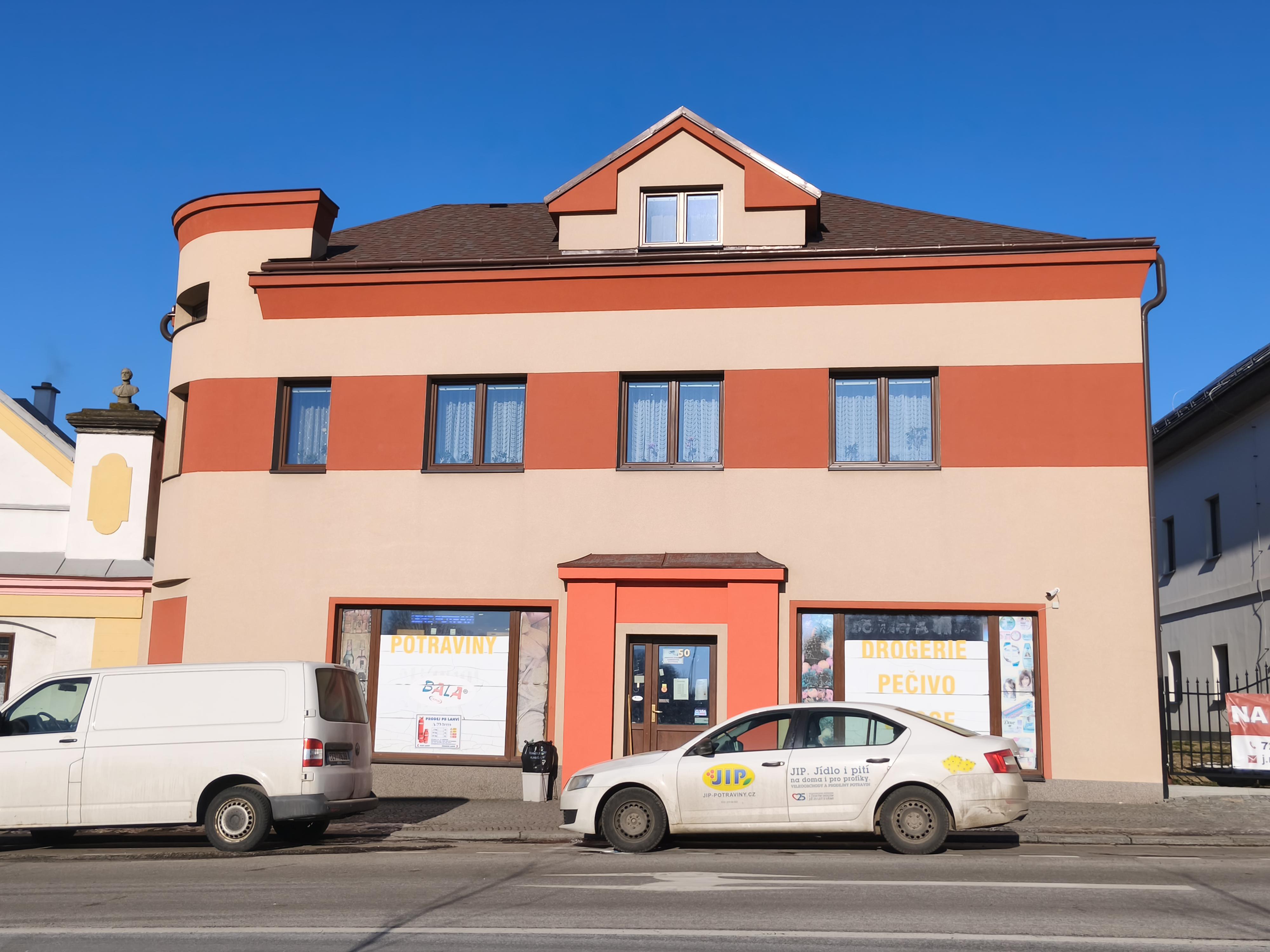 Potraviny Raisovo náměstí 50