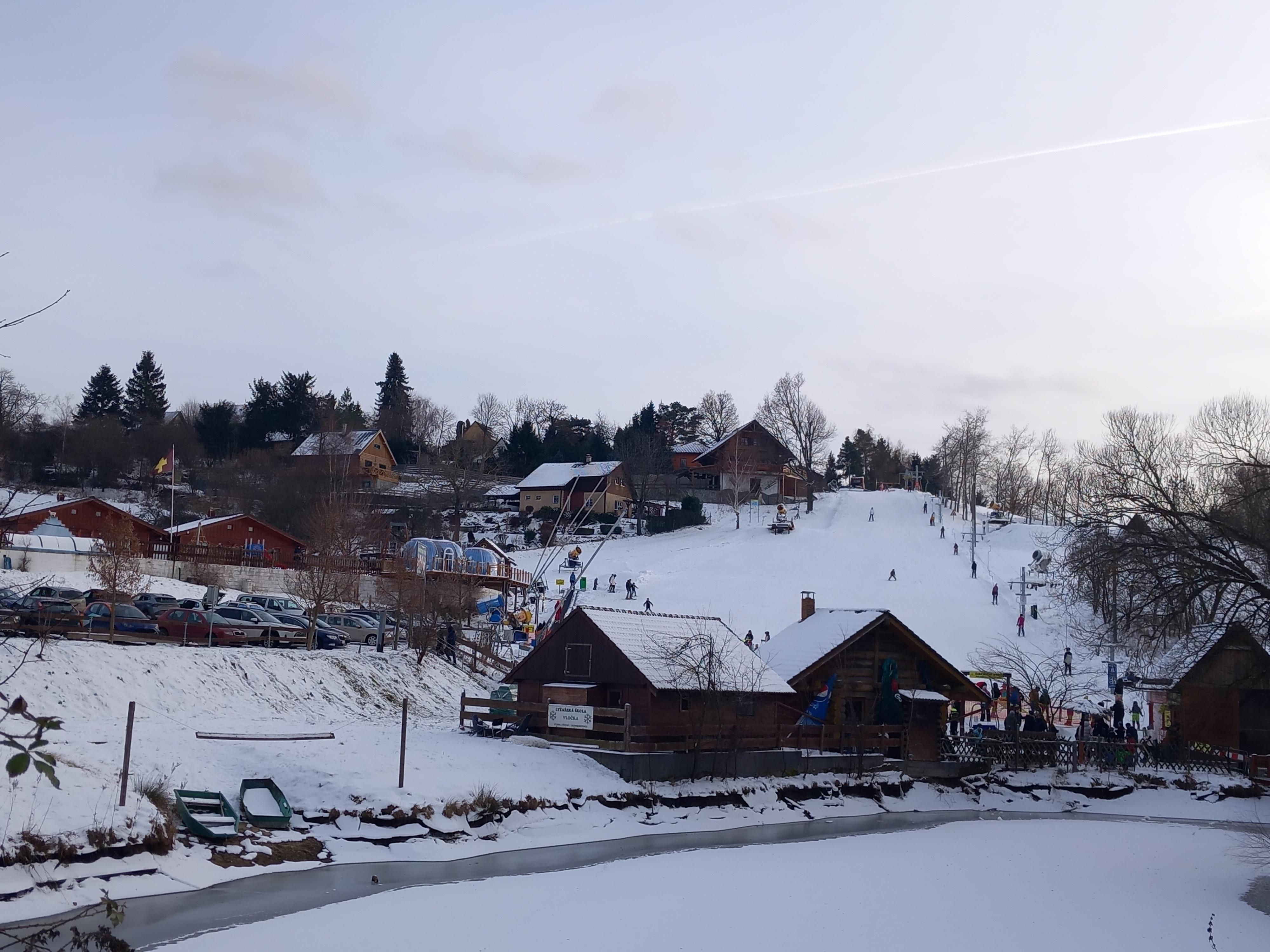 Sportovní areál - MRAKOVI foto 4