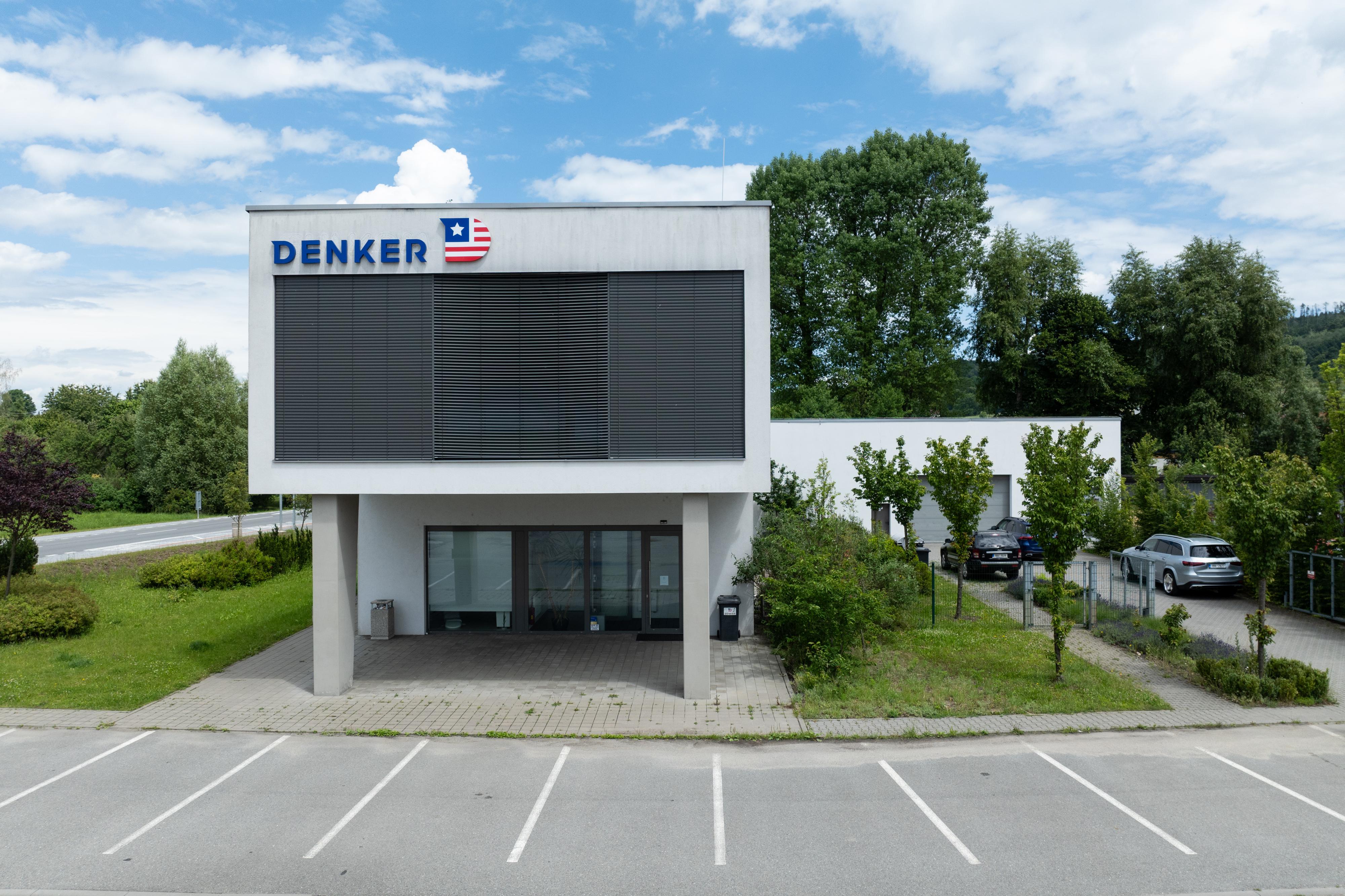 DENKER americké automobily foto 2