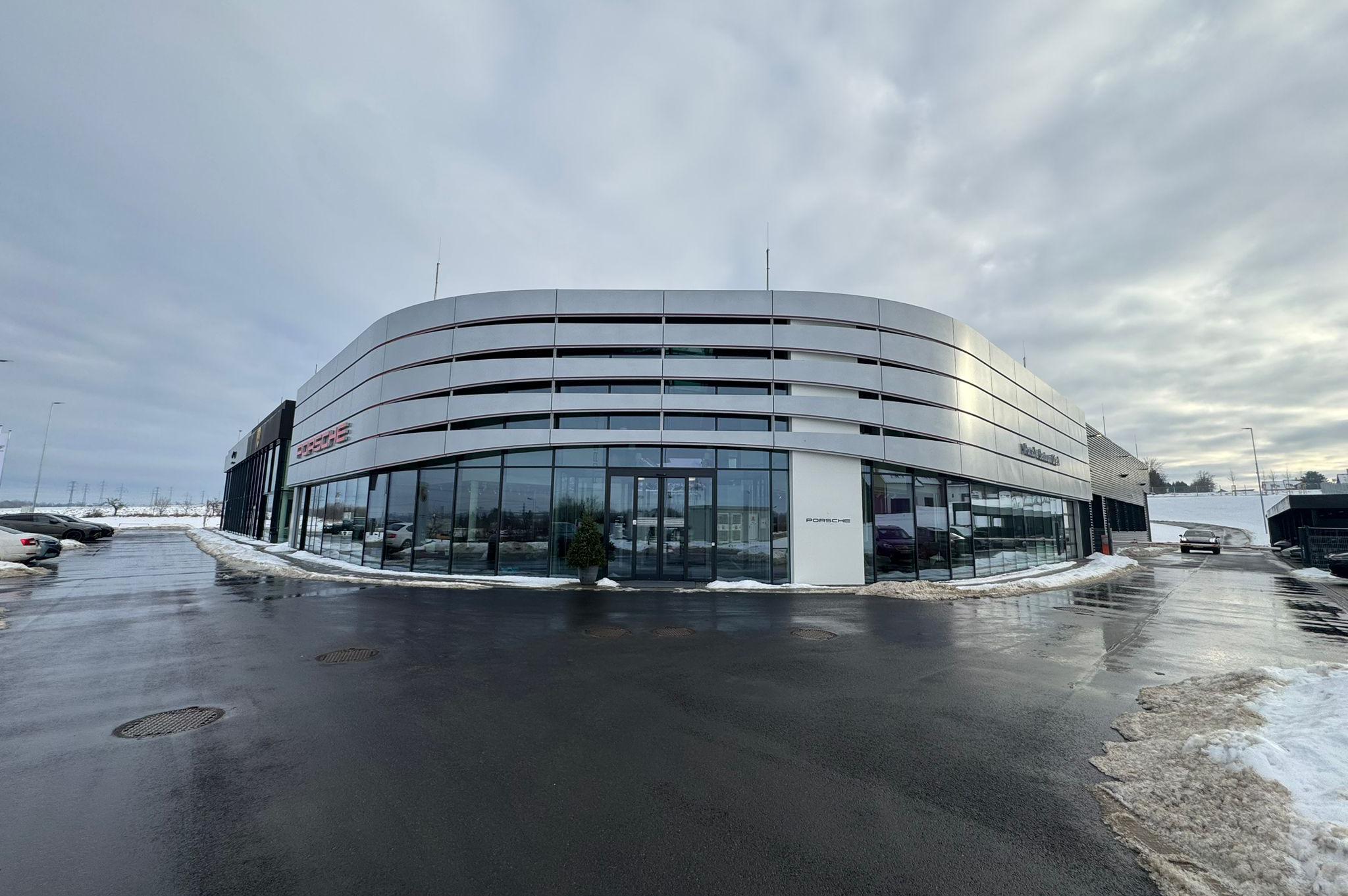 Porsche Centrum Ořech