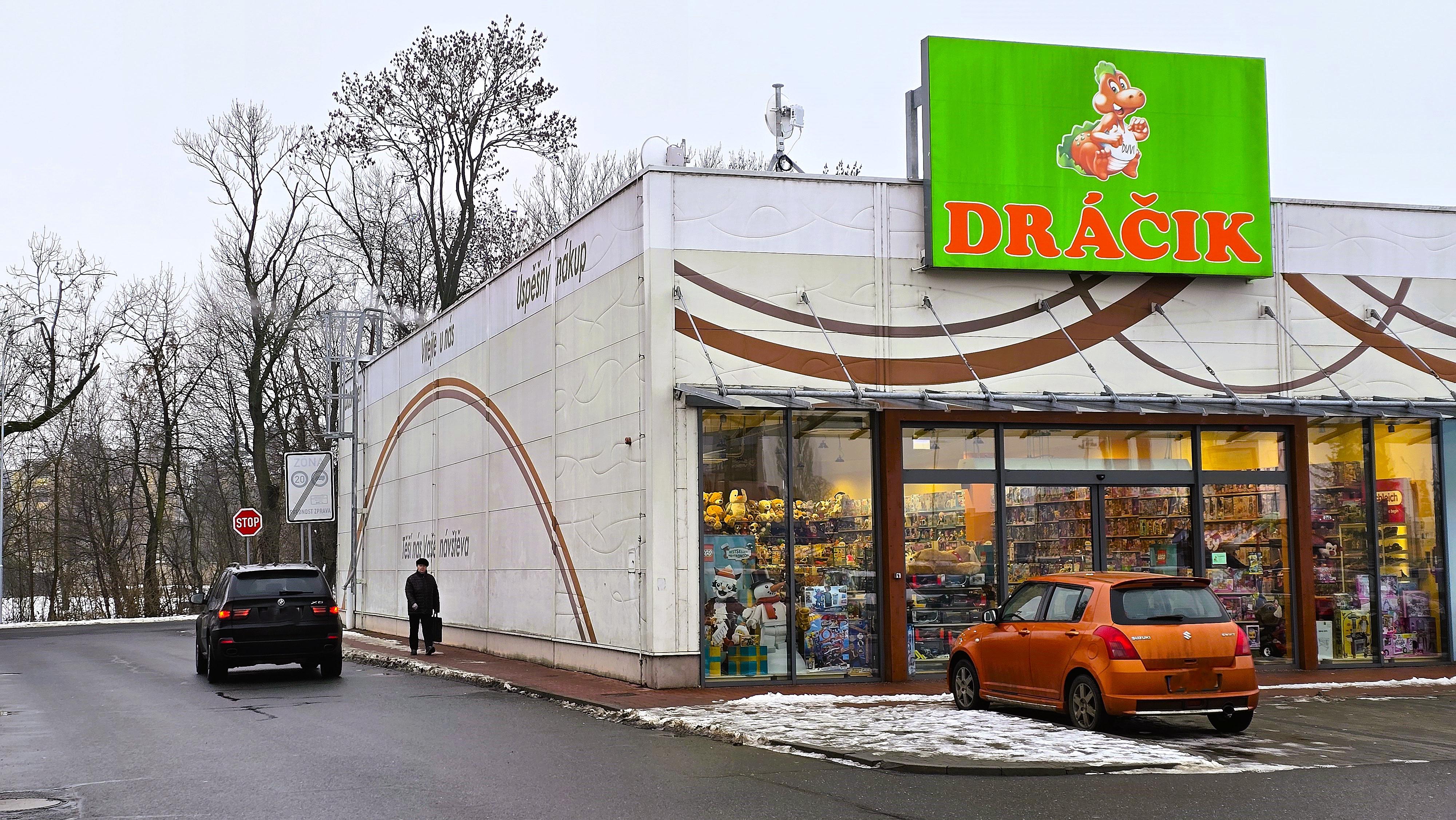 DRÁČIK foto 2
