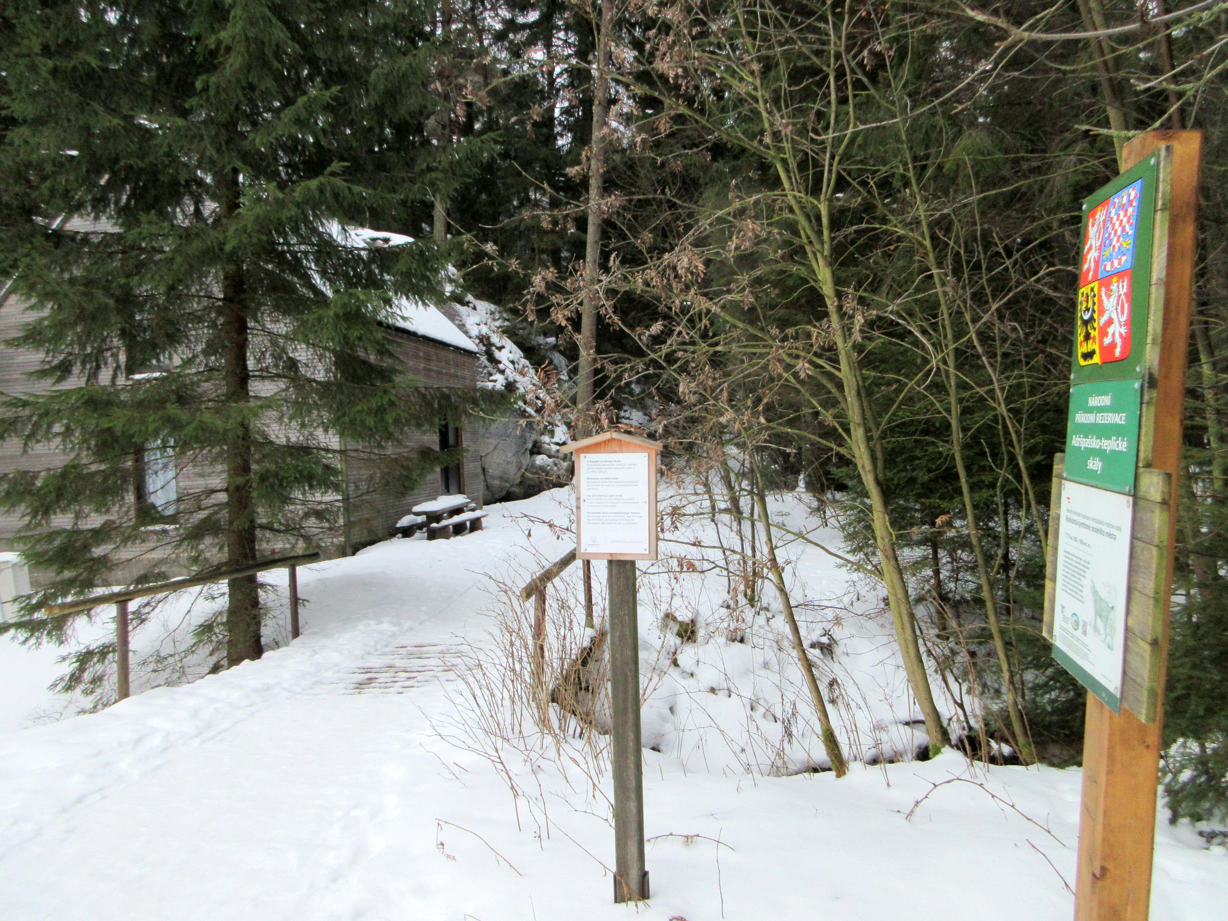 Občerstvení pod skalami foto 6