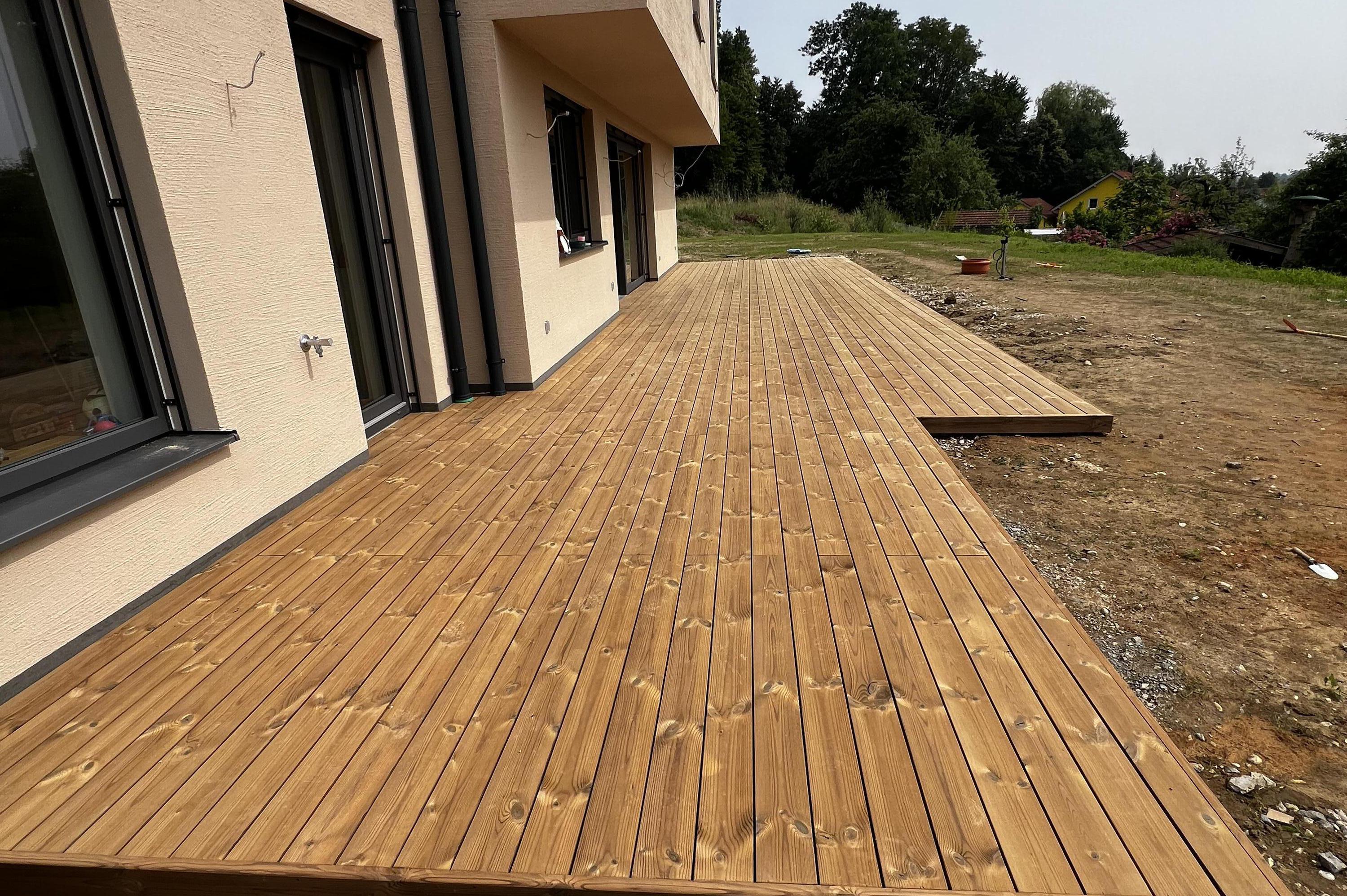 Prodej a montáž dřevěných a wpc teras