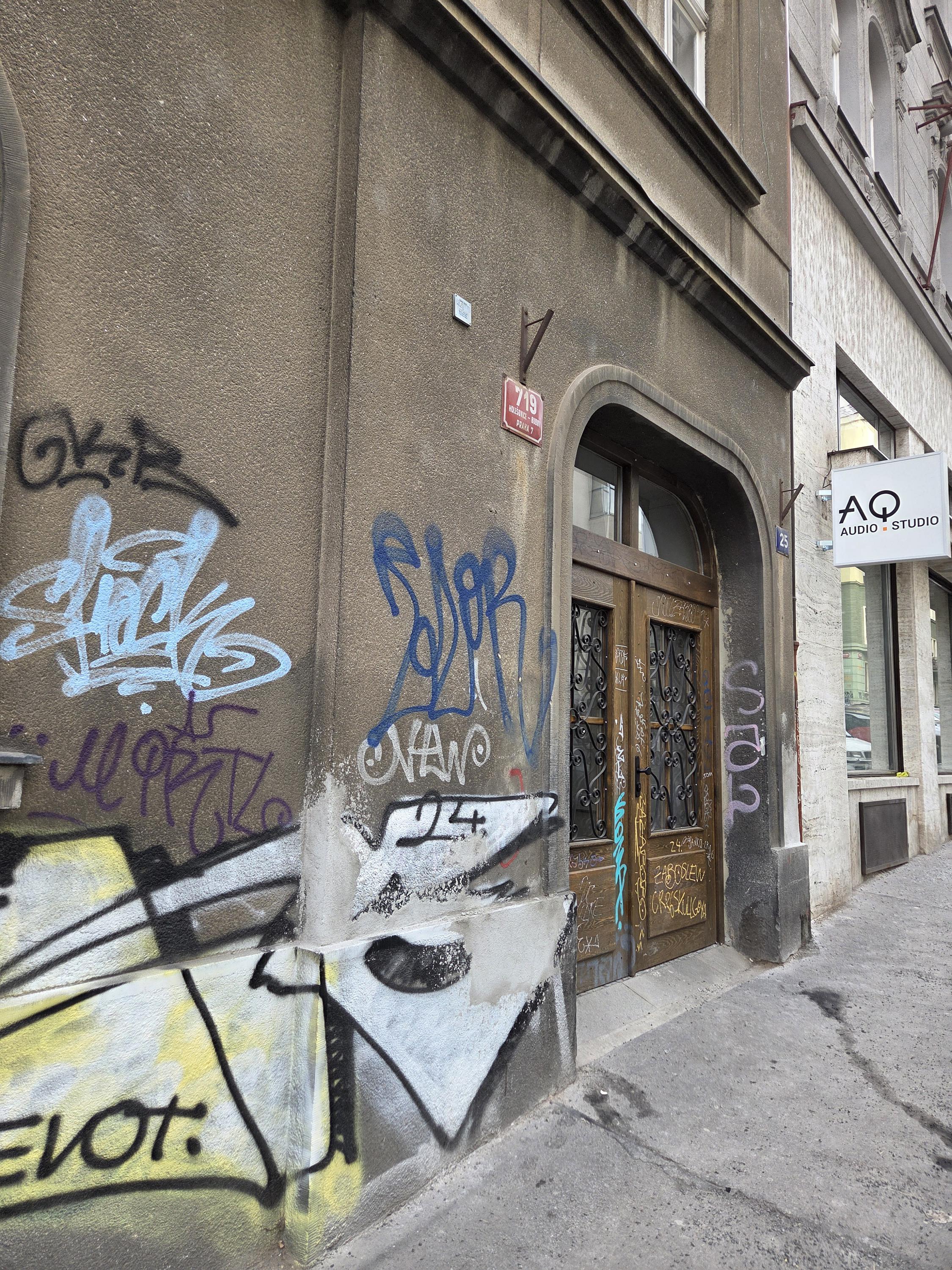 klub Avion foto 2