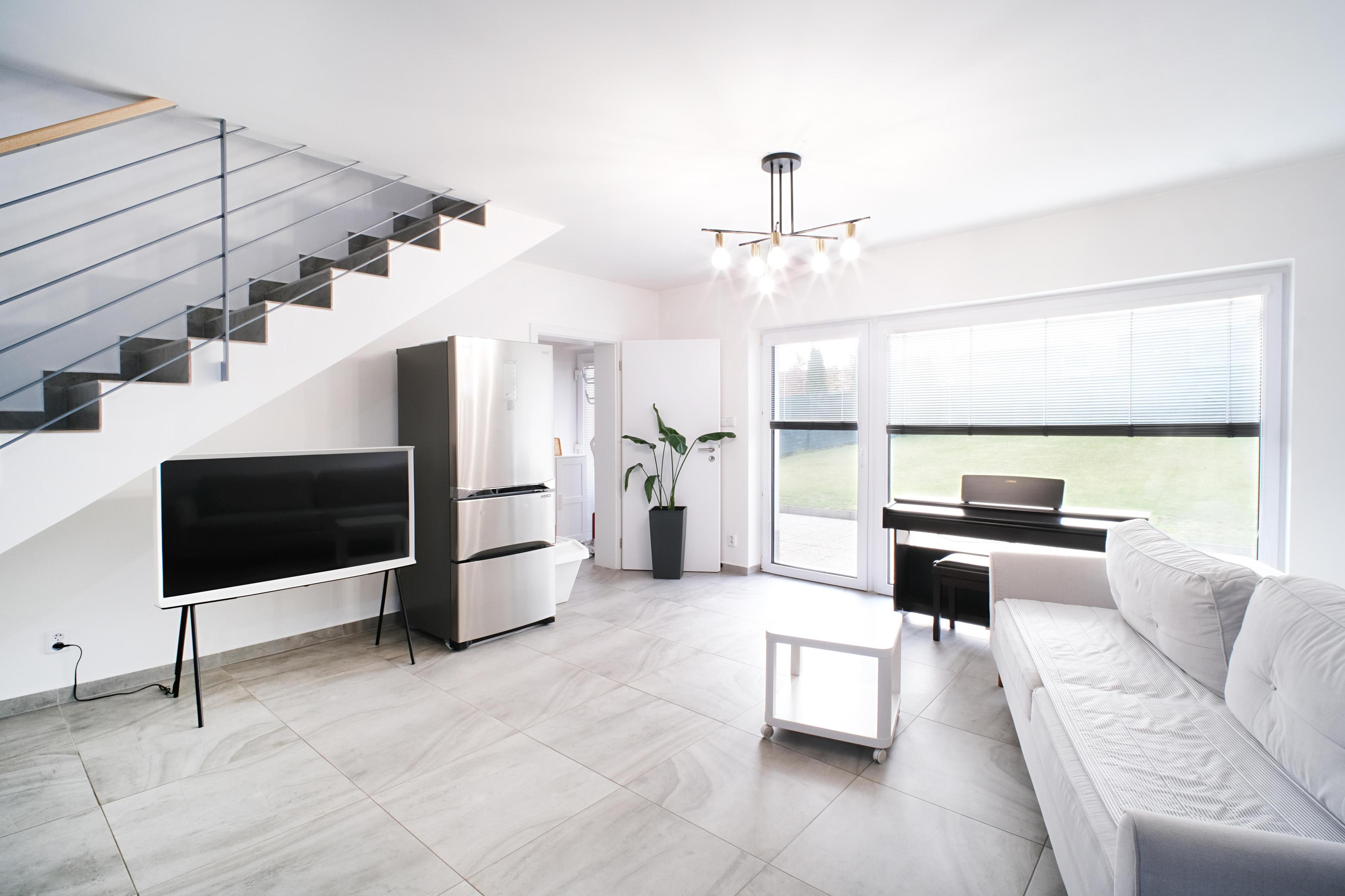 Minh Nguyen - RE/MAX Centrum, realitní makléř foto 2