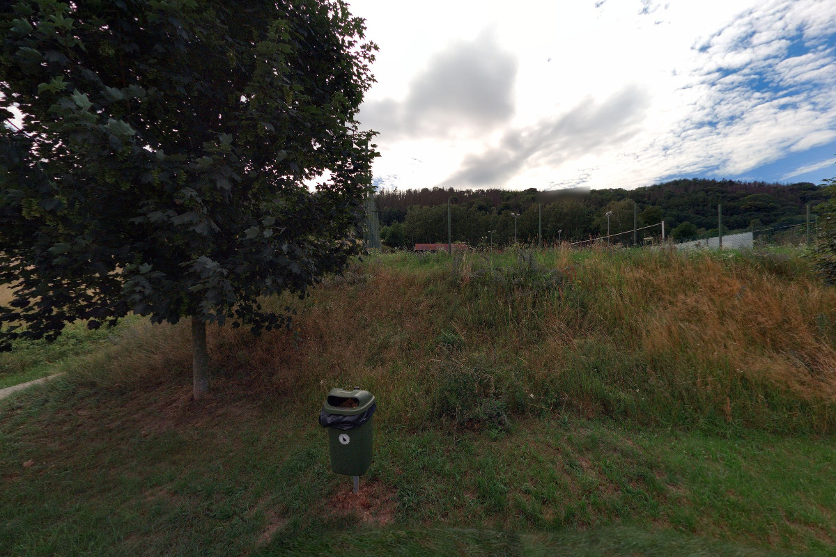 Fotbalové hřiště Dobkovice foto 1