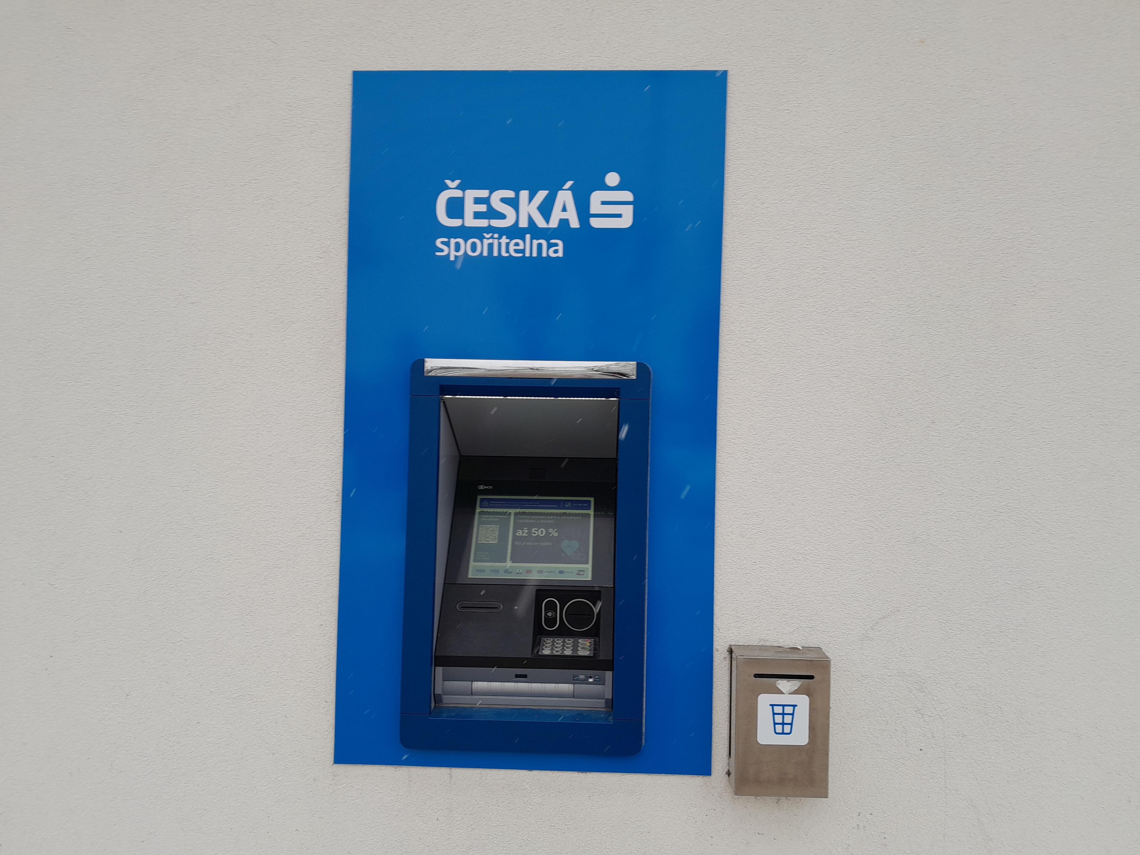 Bankomat České spořitelny foto 2