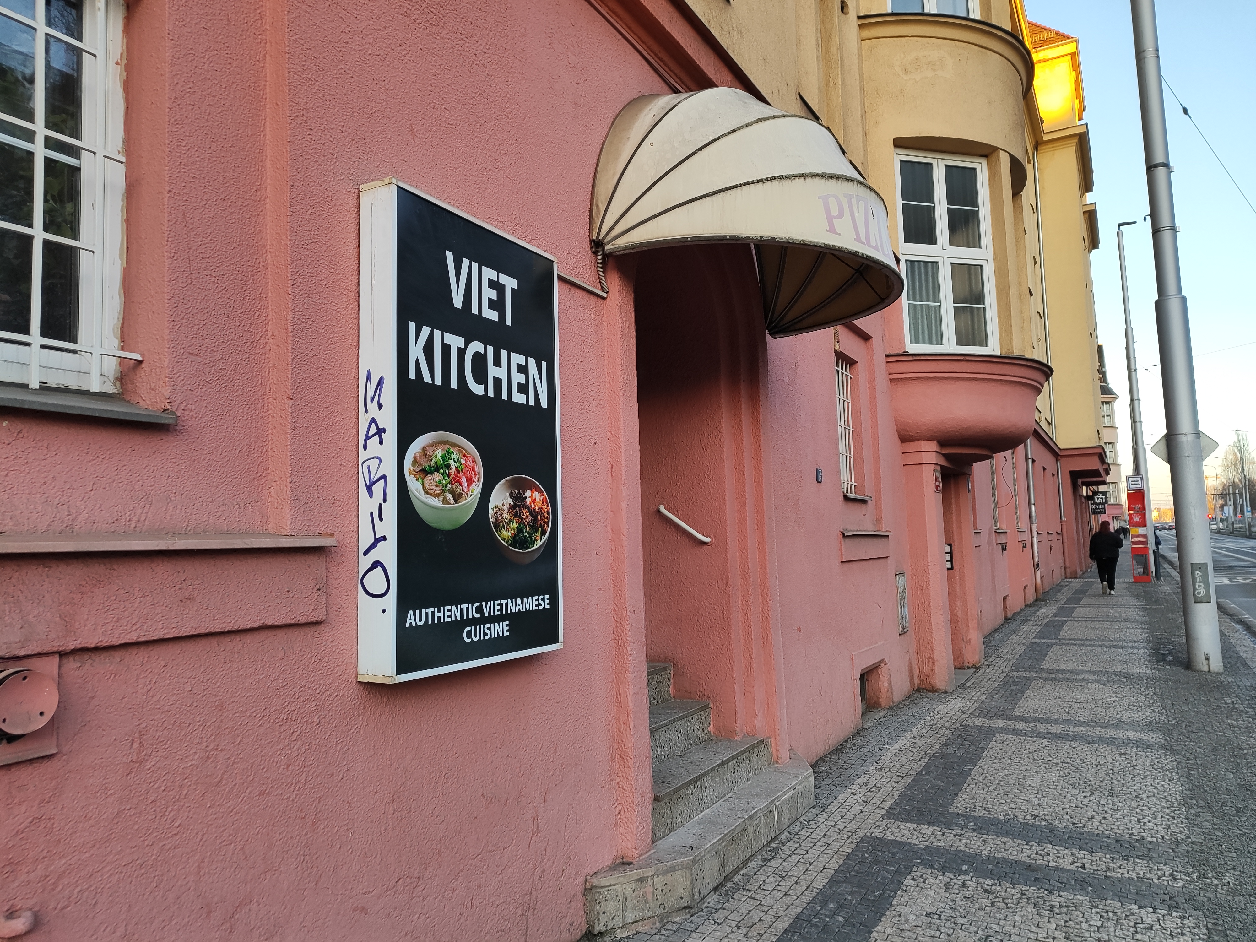 Čínská restaurace Dělnická 1150 foto 2