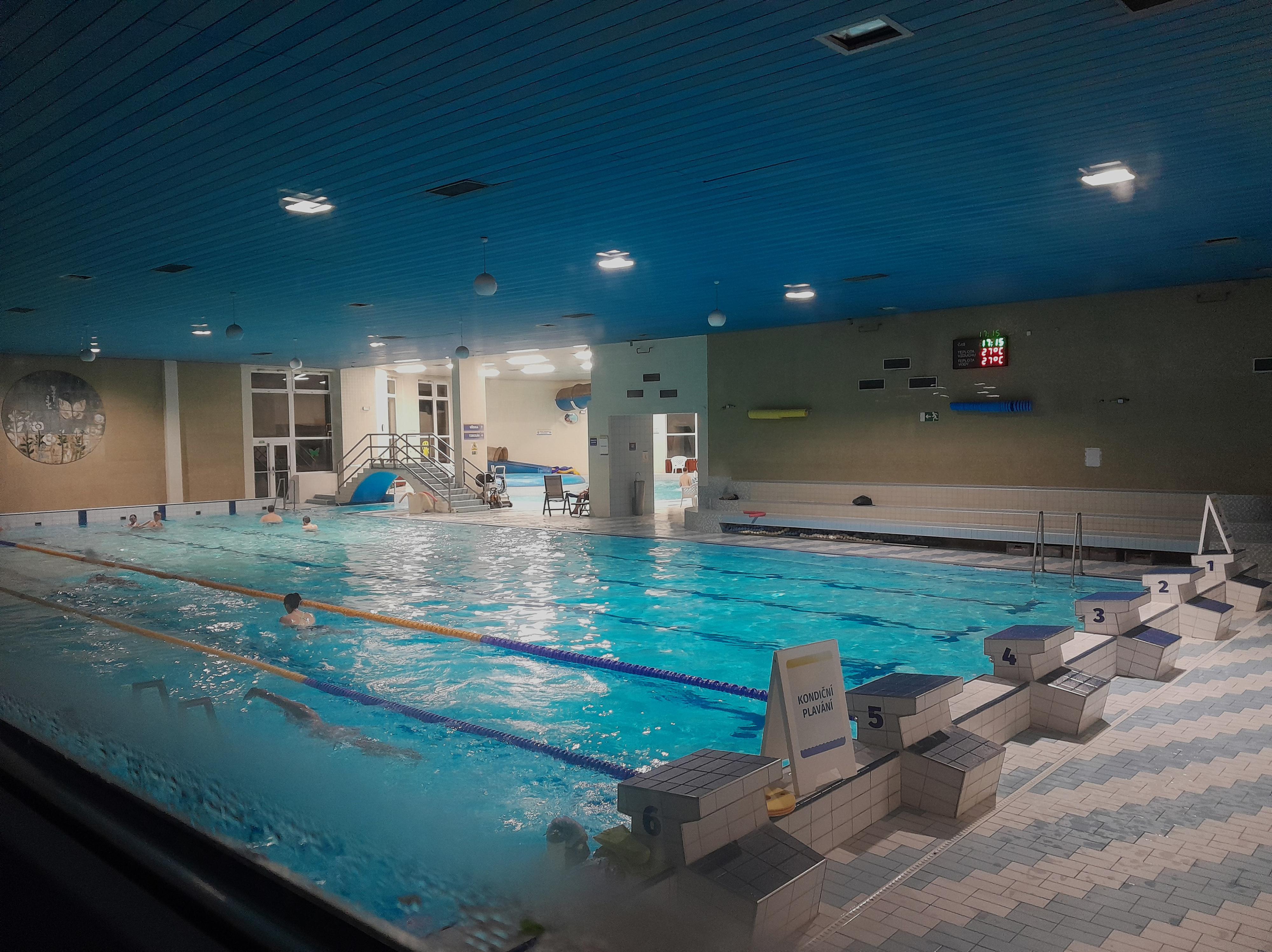 Plavecký bazén - Městská sportoviště Neratovice foto 4
