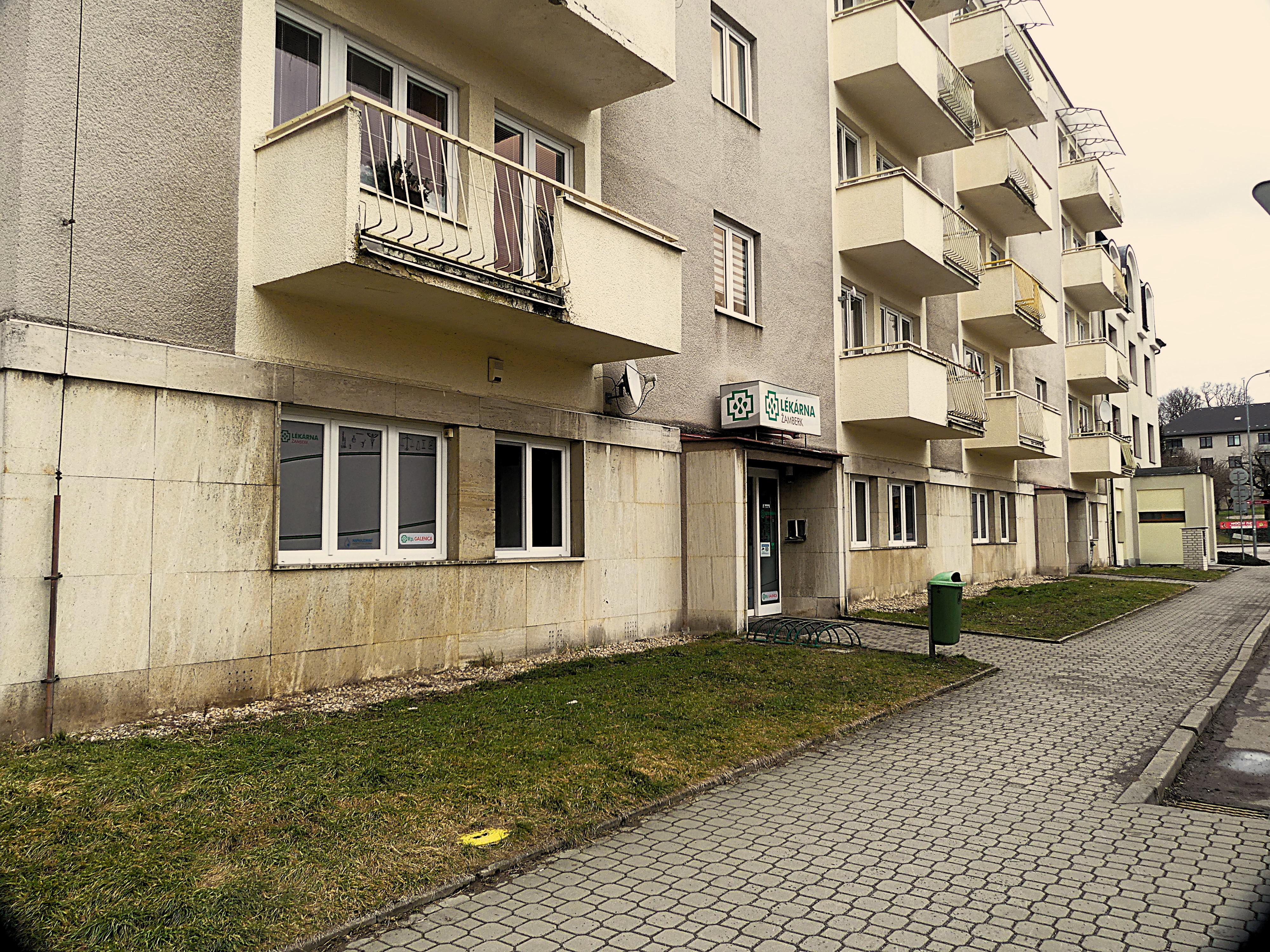Lékárna U Zlaté koruny foto 2