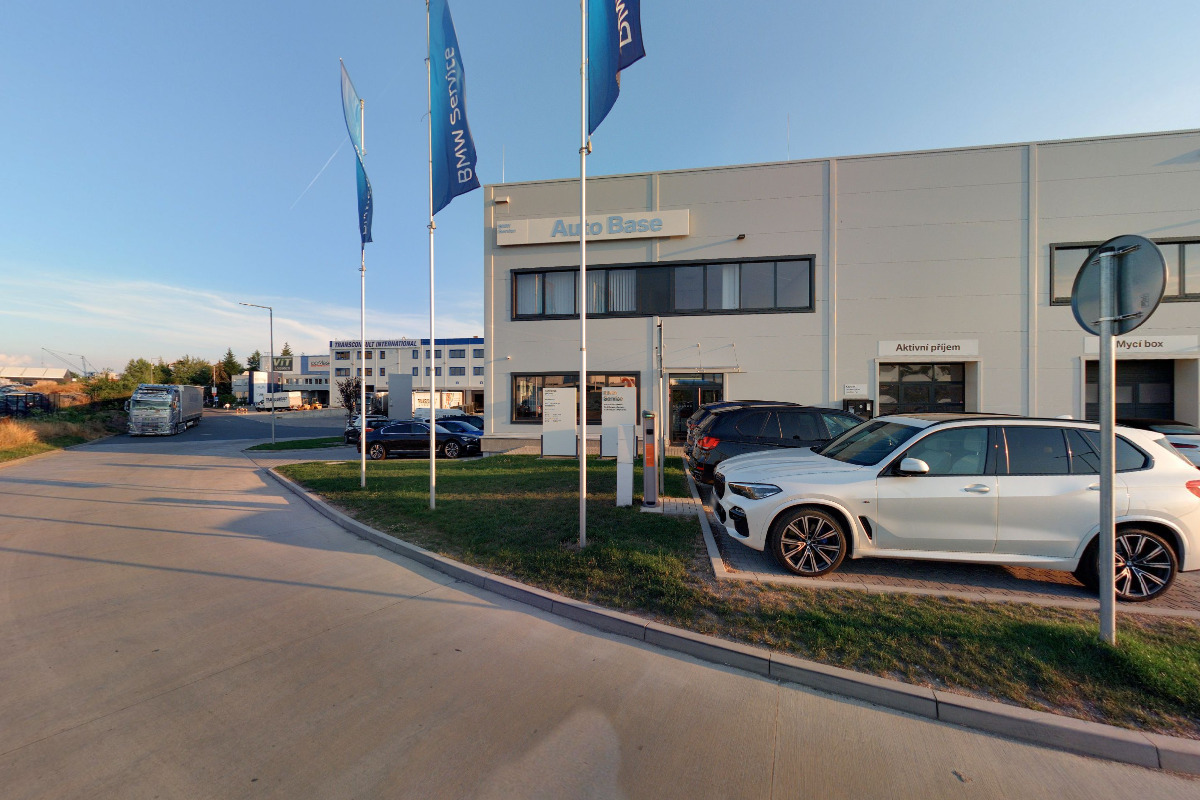 Nabíjecí stanice ČEZ