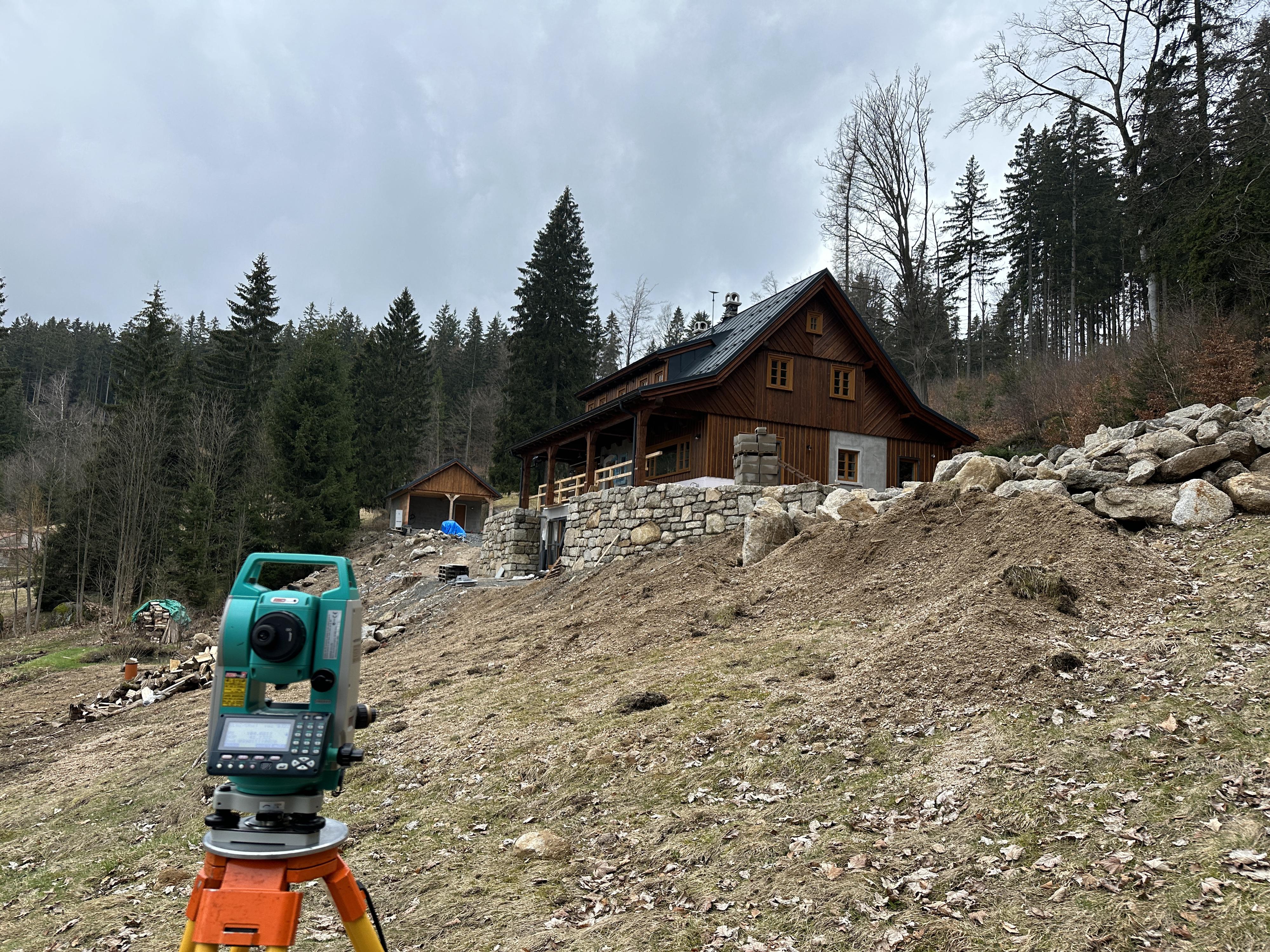 Polohopis a výškopis/mapový podklad