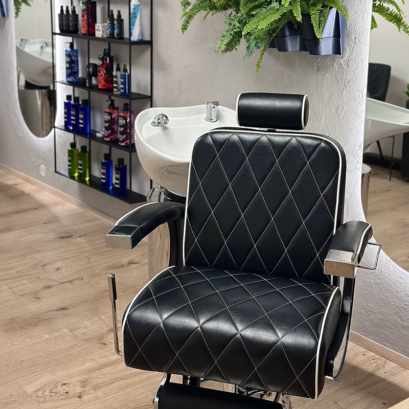 Poky Barbers' Studio foto 3