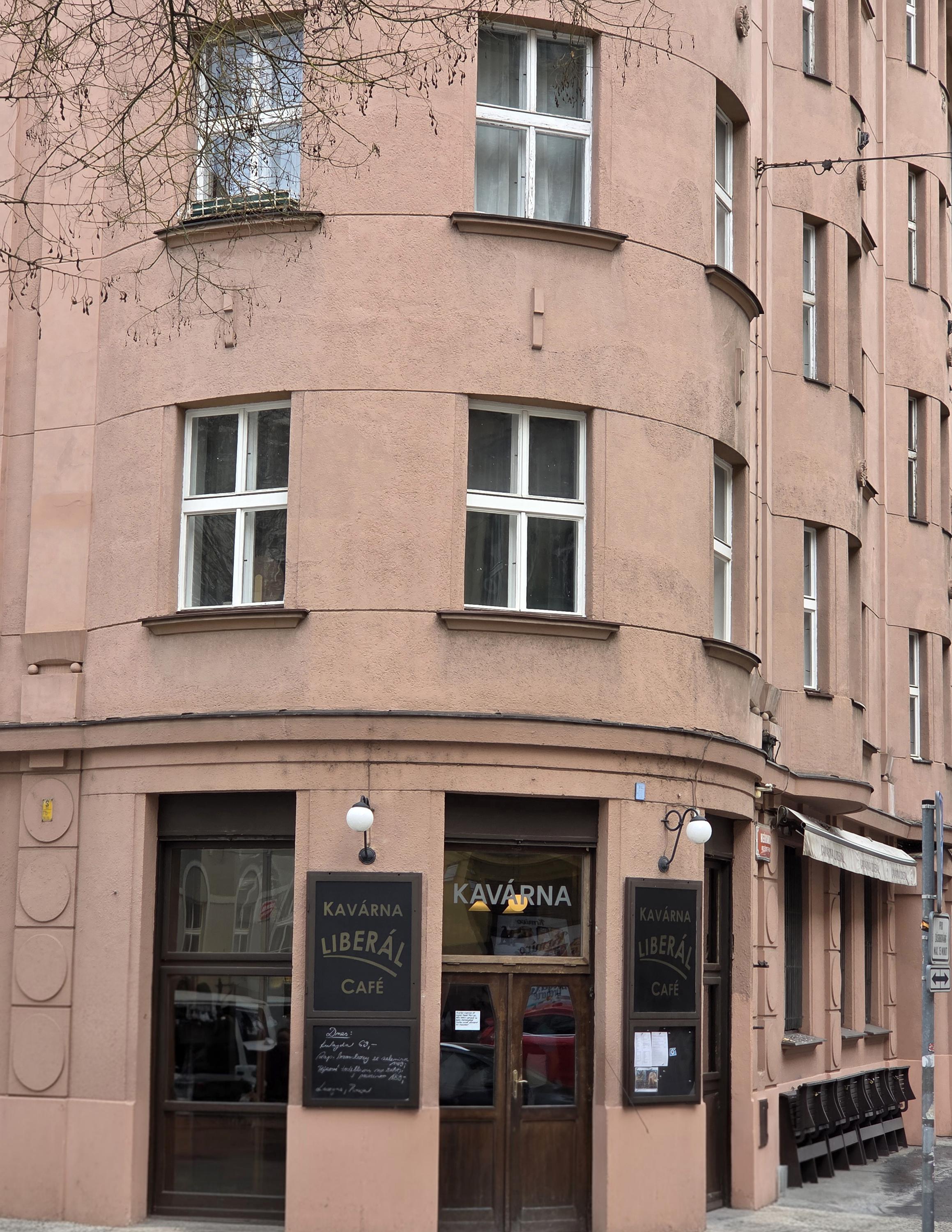 Kavárna Liberál foto 4