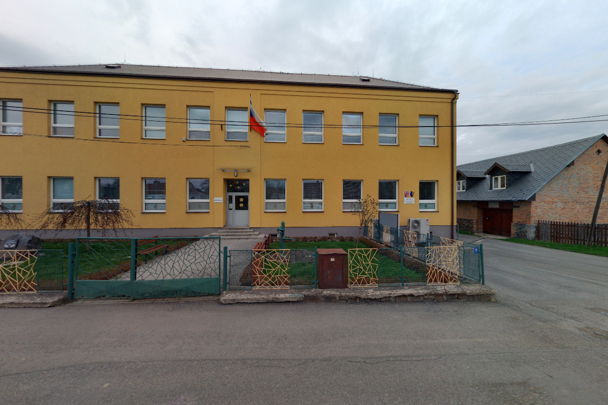 Čermná ve Slezsku - obecní úřad foto 4