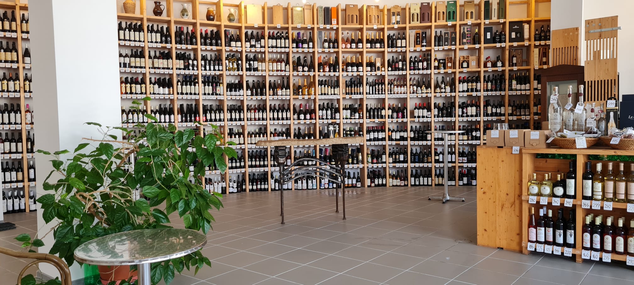 Vinotéka Pražská tržnice foto 4