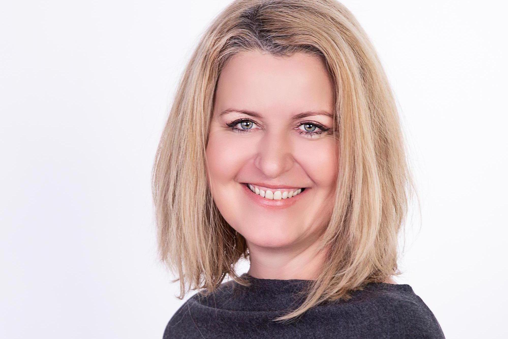 MIRKA JEČMÍNKOVÁ - realitní makléř pro Rajhradsko