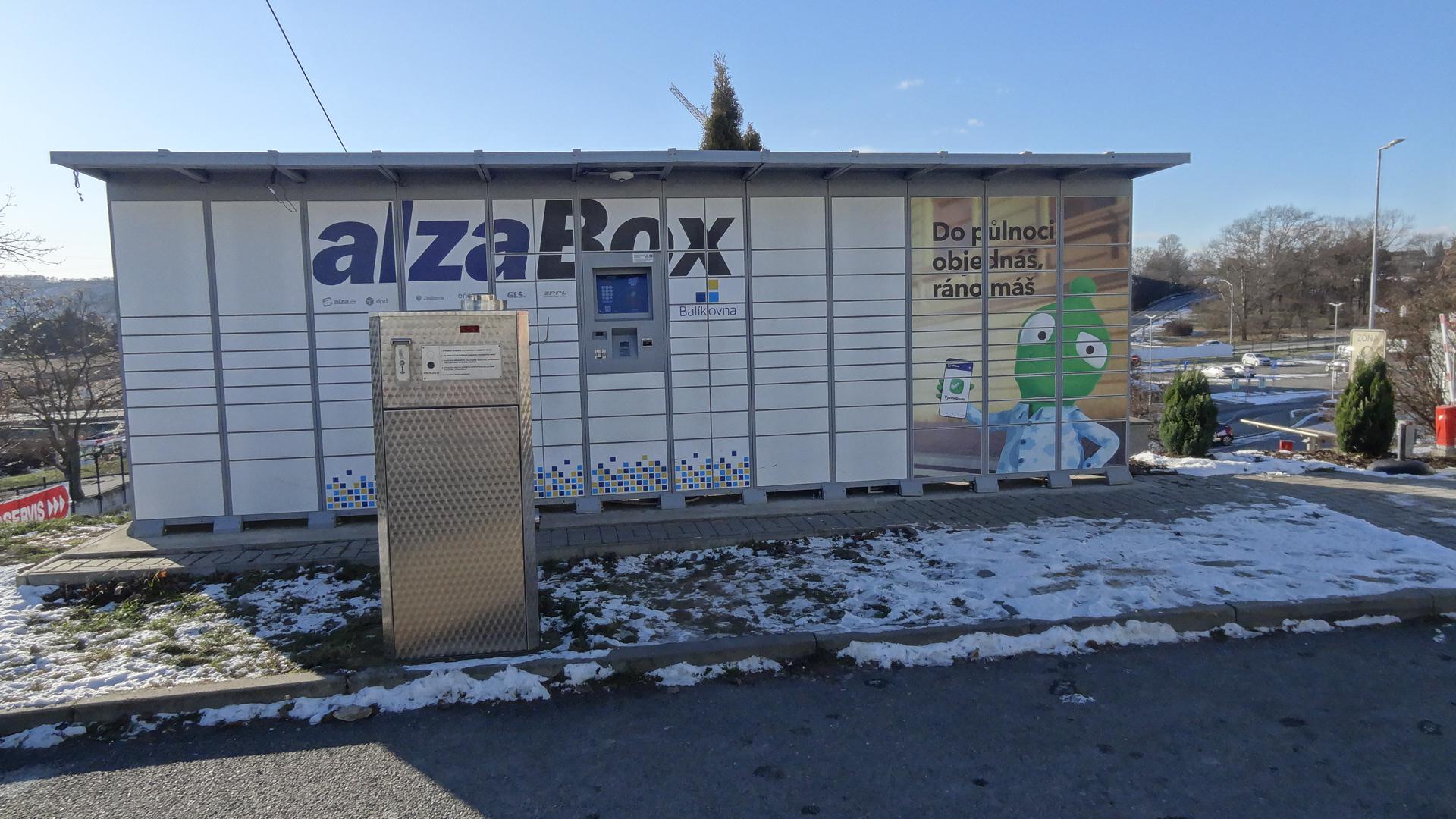 AlzaBox
