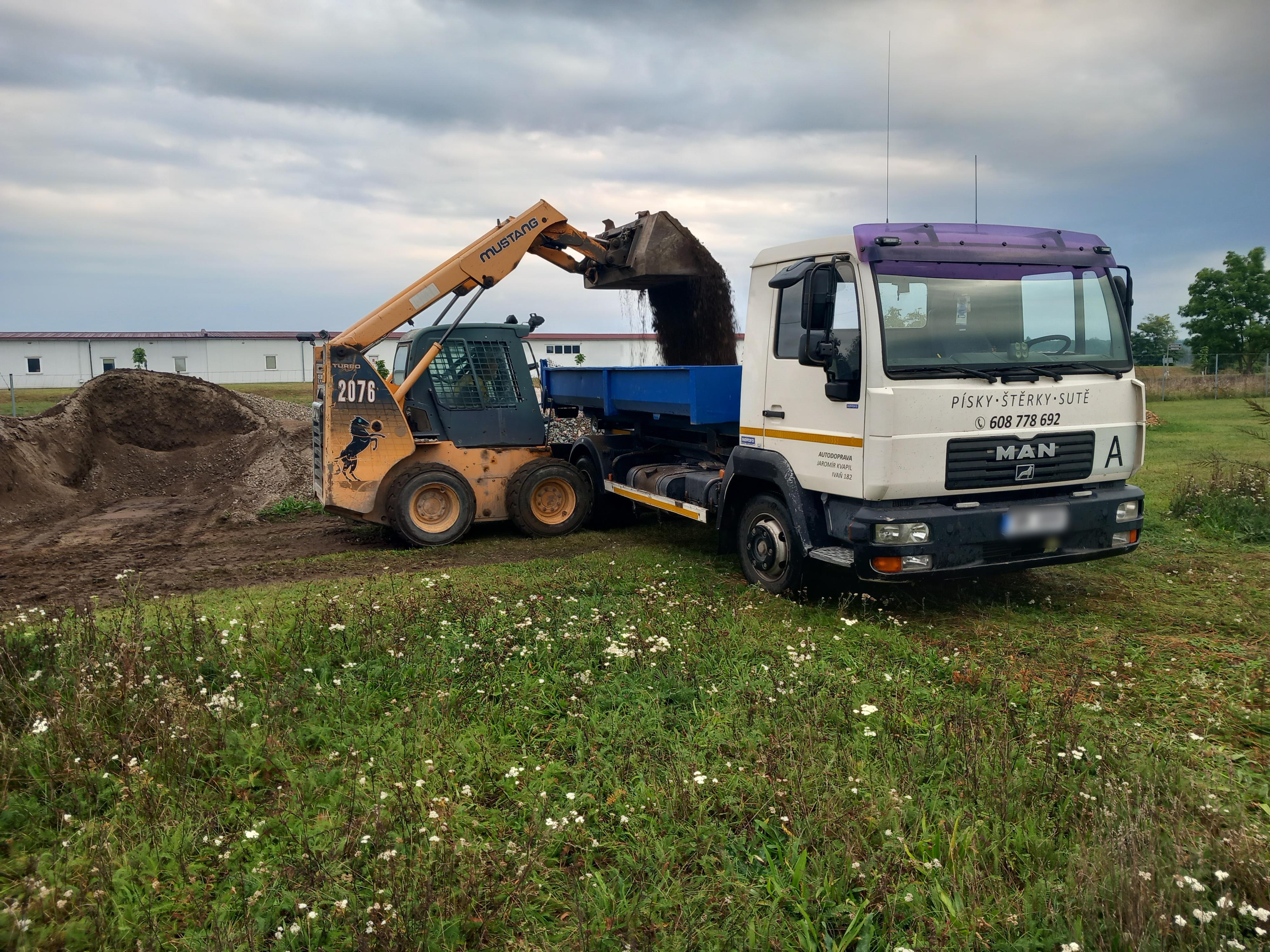 Autodoprava Jaromír Kvapil foto 4