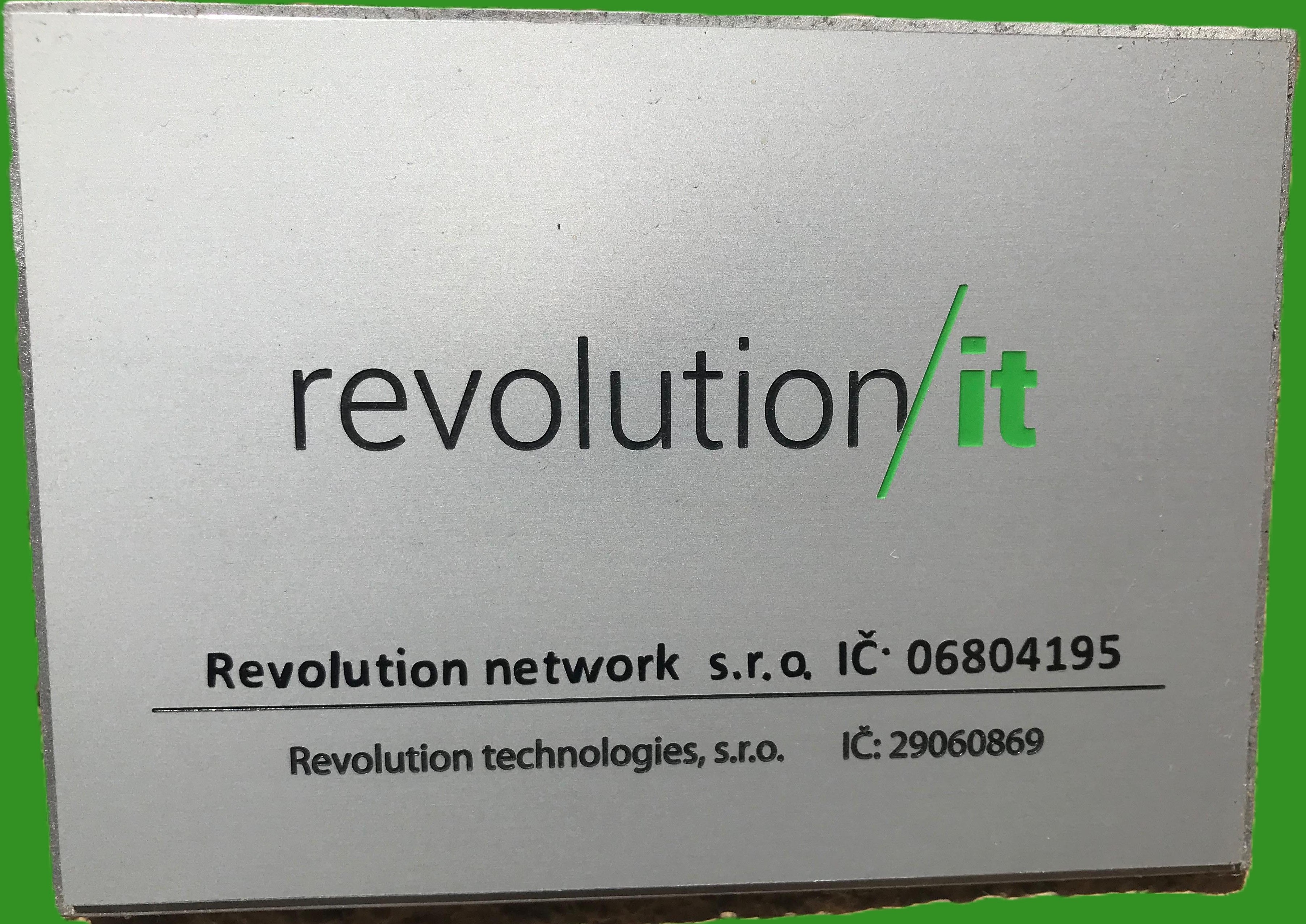 Revolution/IT foto 3