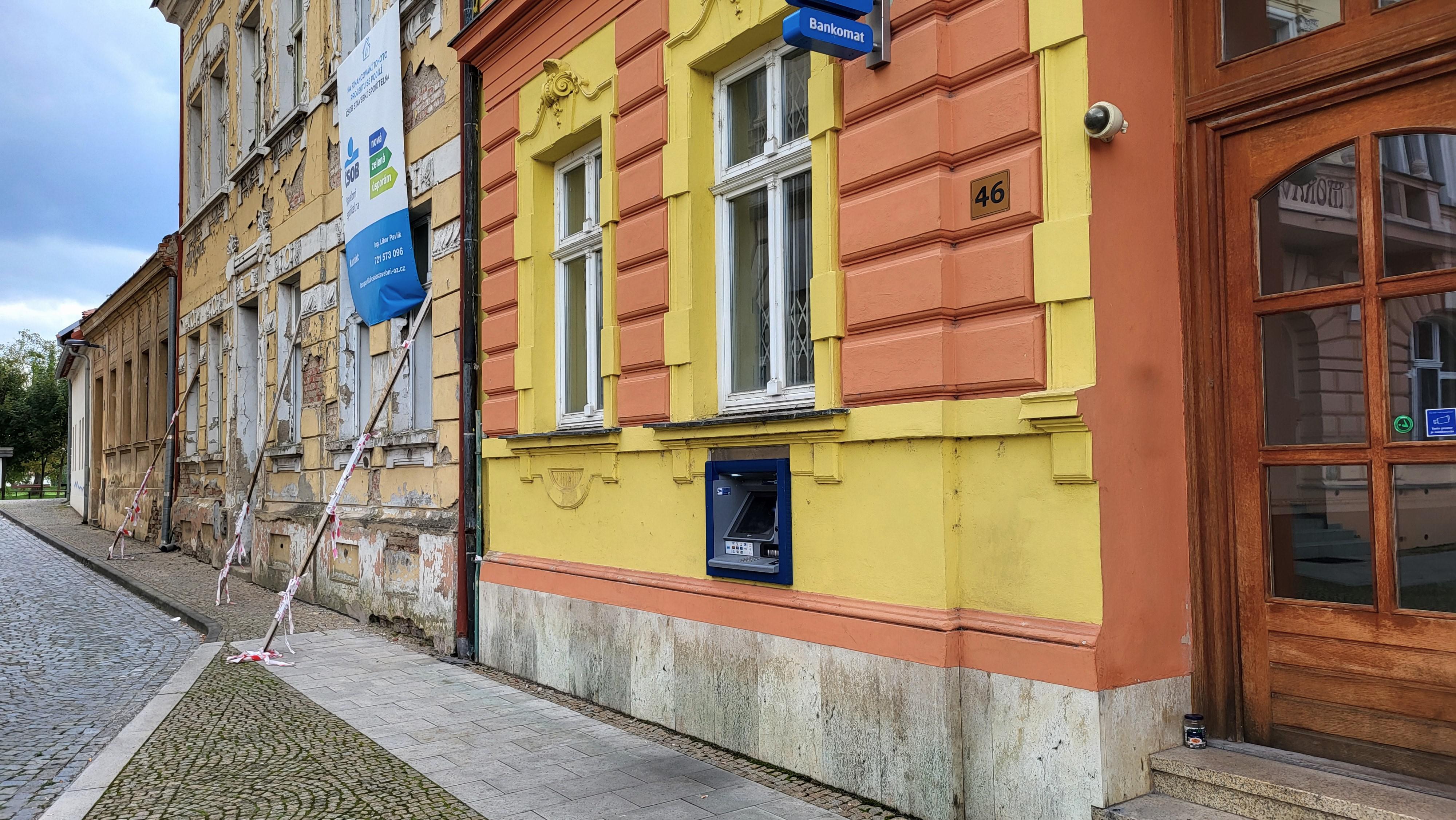 Bankomat České spořitelny foto 2