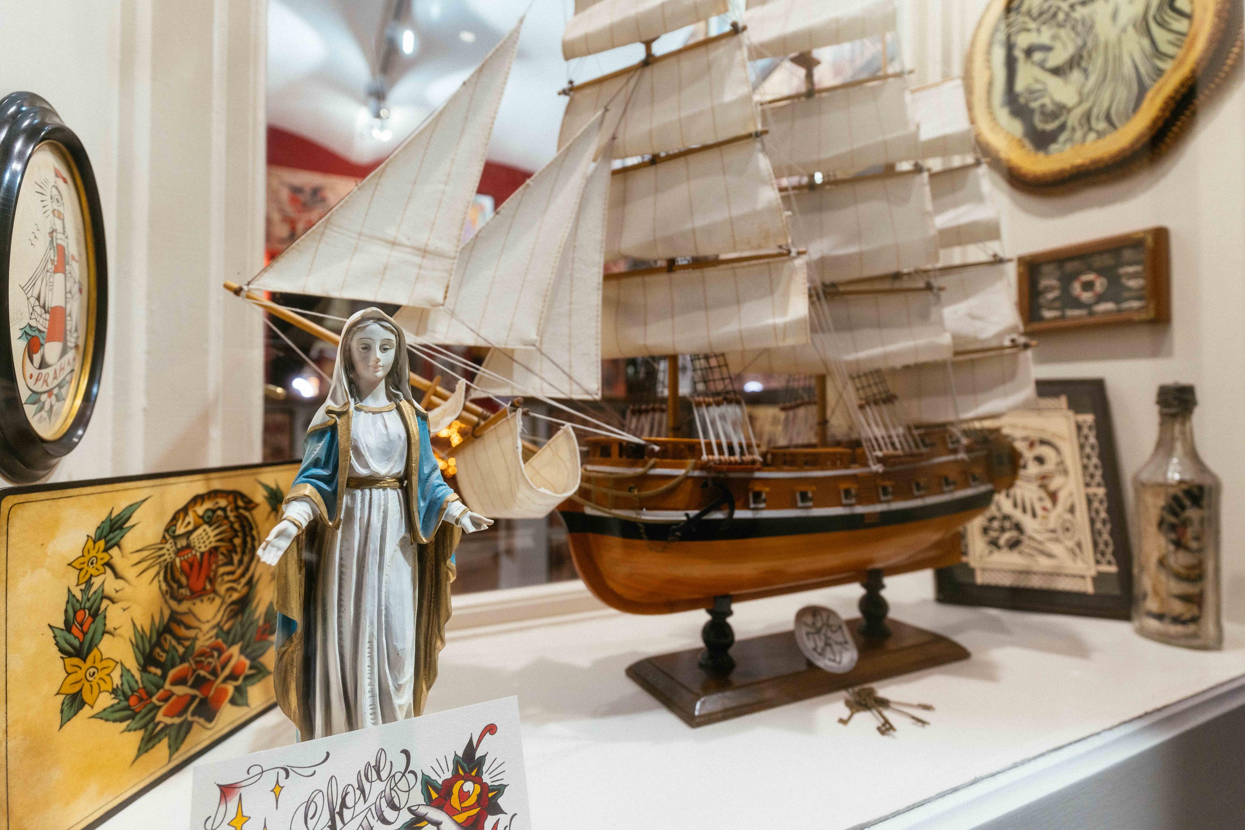 ONE LOVE TATTOO foto 4