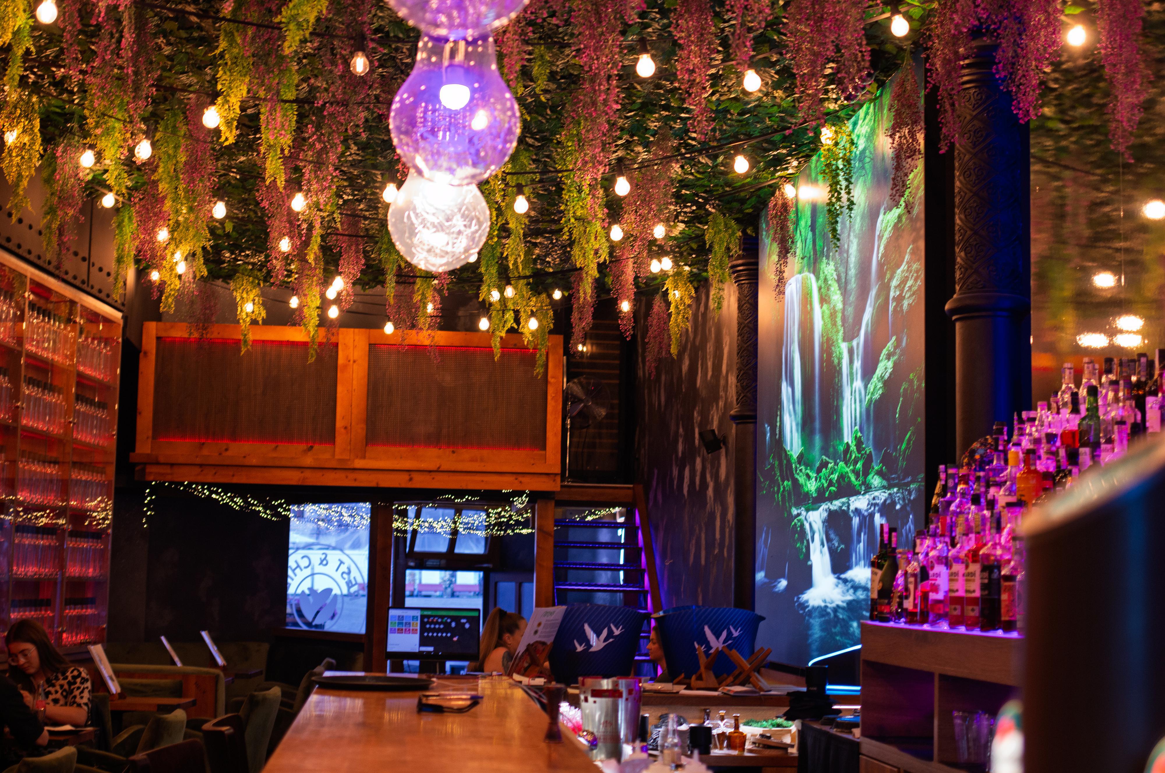 BURSTEIN & PŘÁTELÉ, s.r.o.