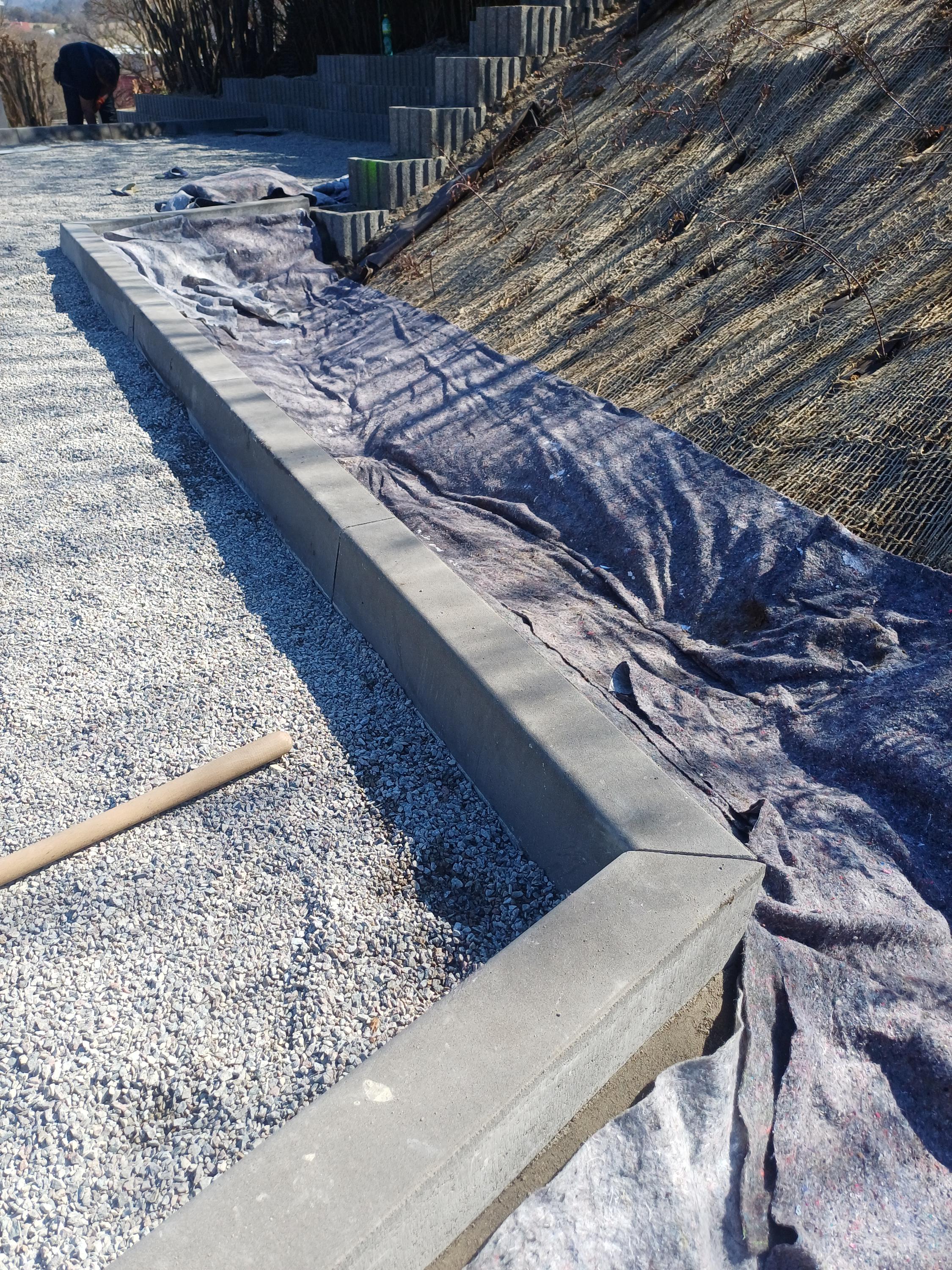 Zámkové dlažby Nikolas Tomko foto 3