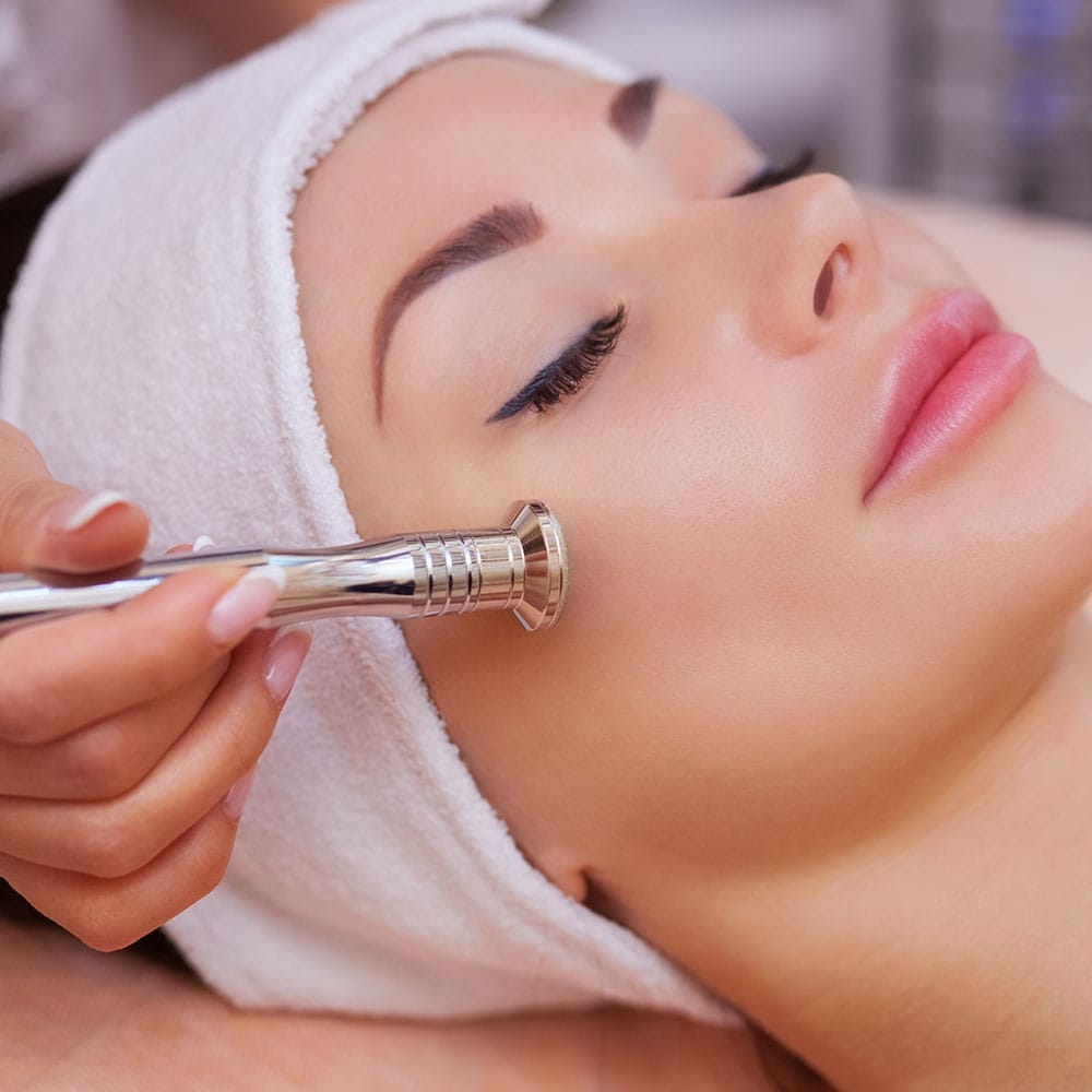 Diamantová microdermabraze