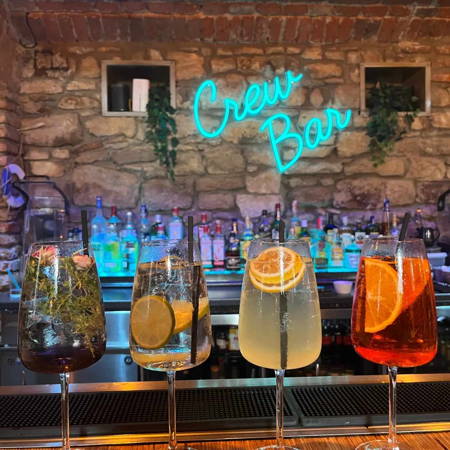 Crew Bar Prague foto 3