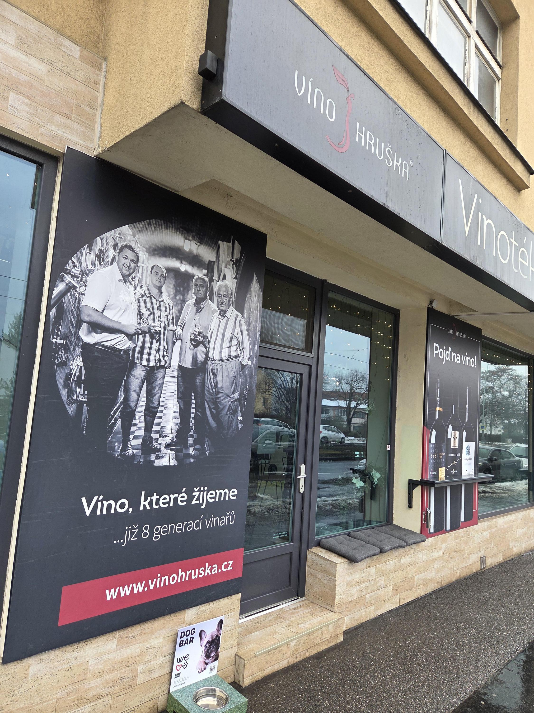 Vinotéka VÍNO HRUŠKA foto 3