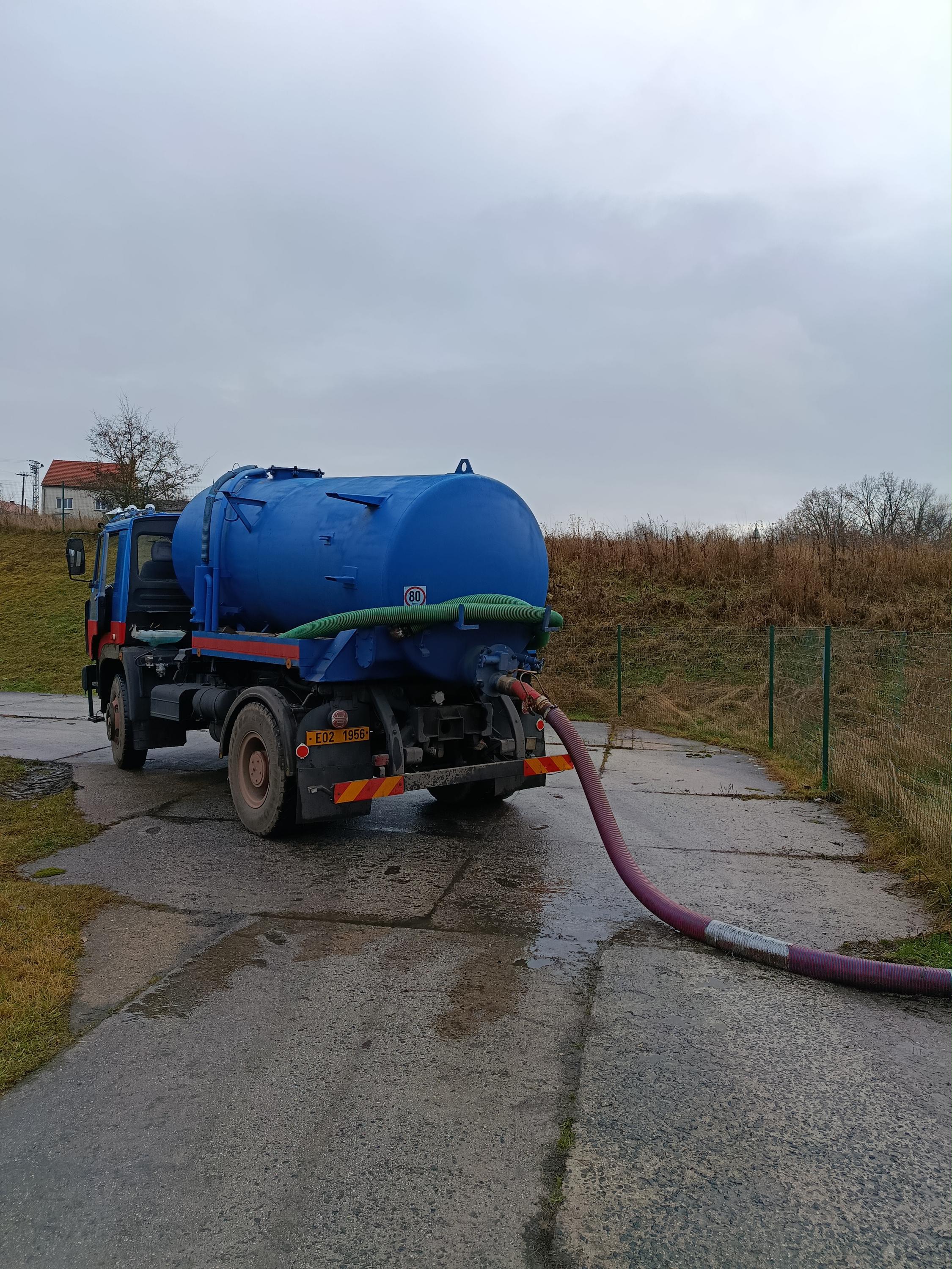 Ludvík Dlouhý - Odvoz odpadních vod foto 2
