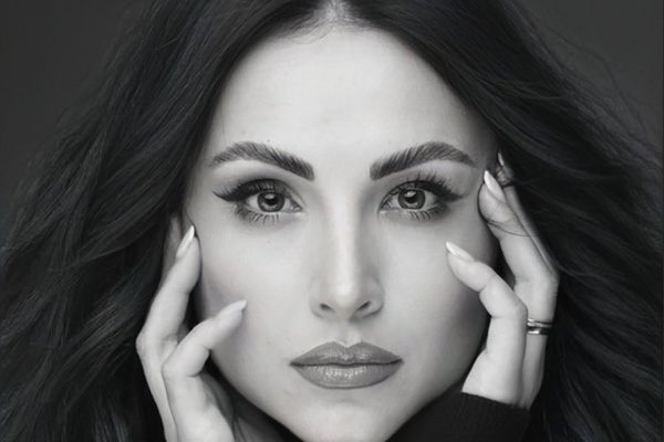 Úprava a barvení obočí