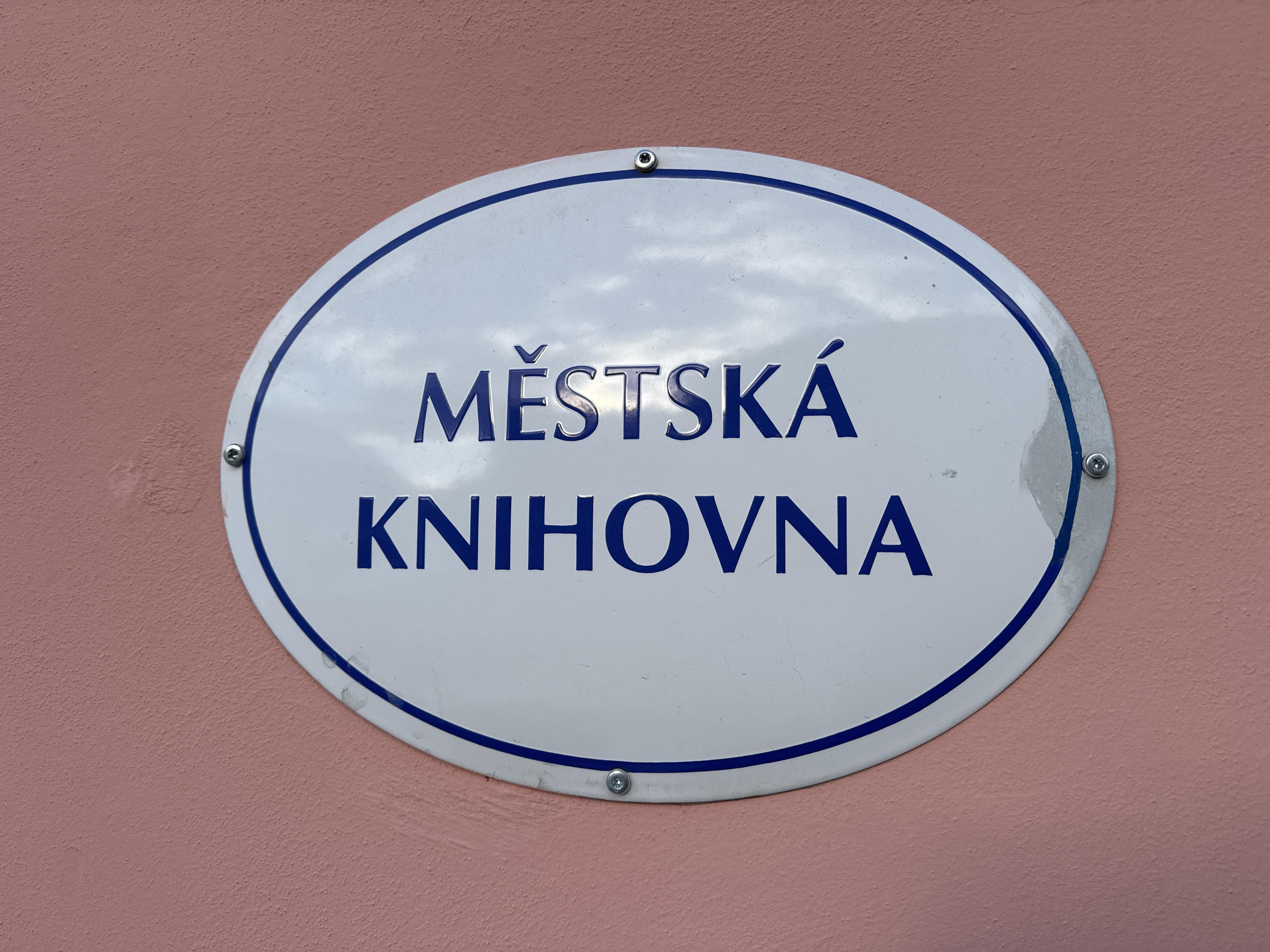 Městská knihovna Luže foto 4