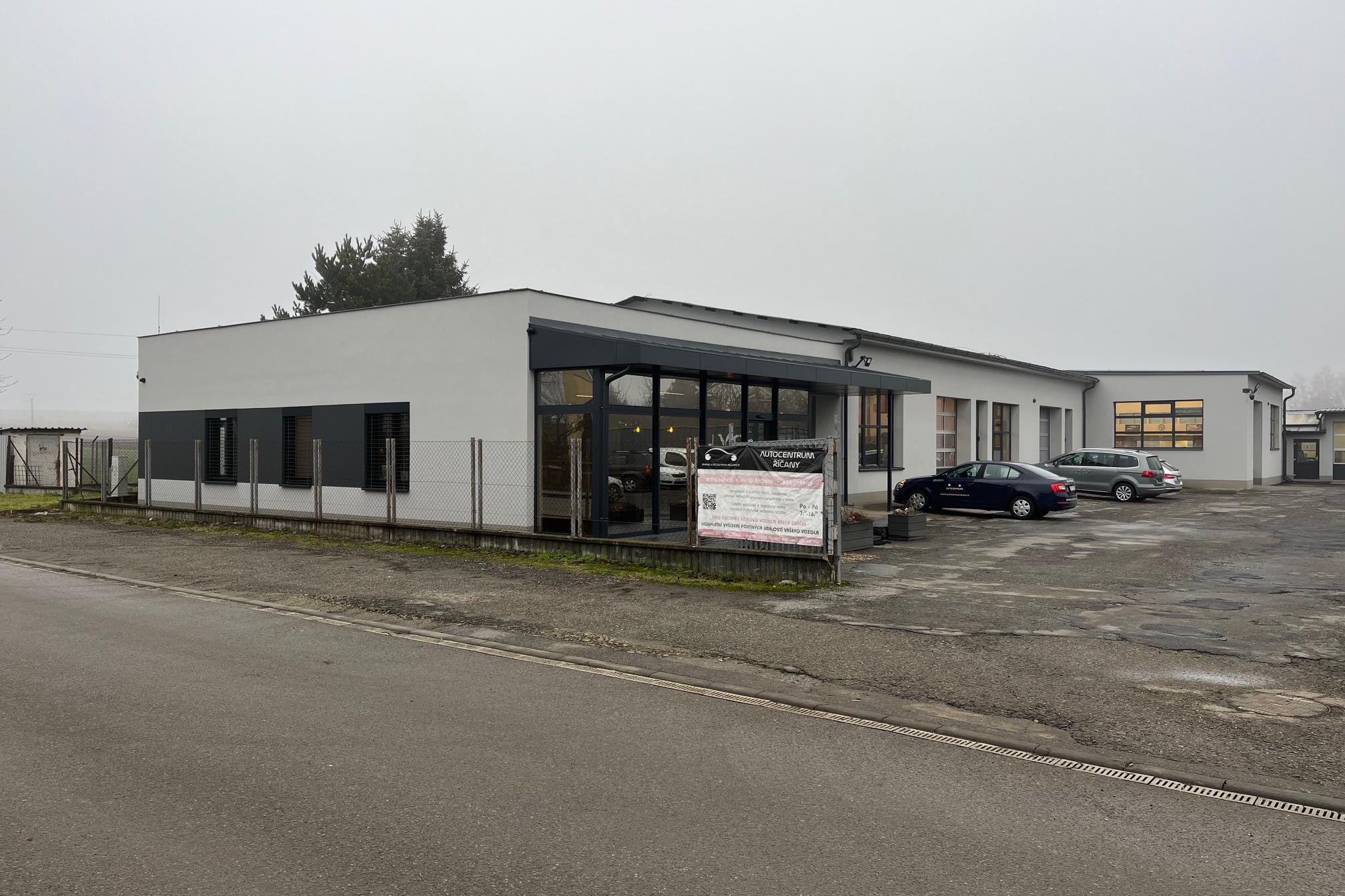AUTOCENTRUM Říčany