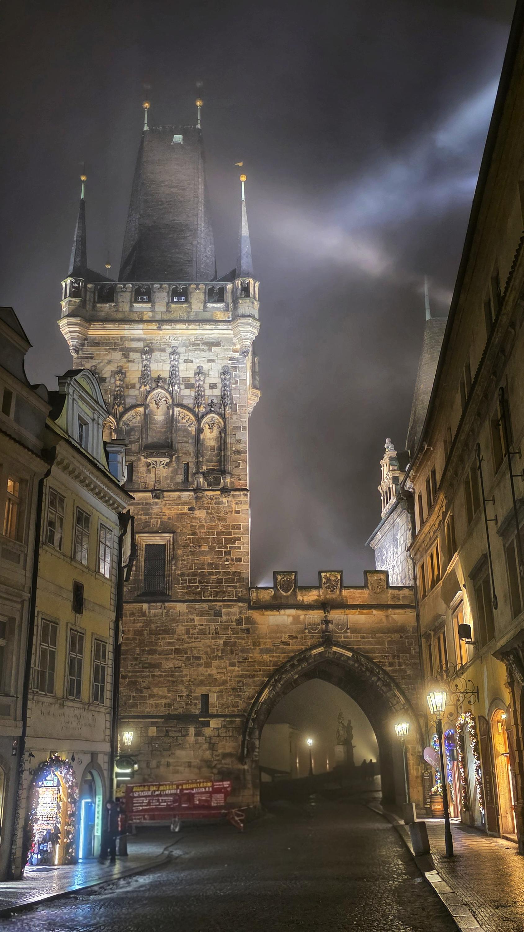 Malostranská mostecká věž foto 3