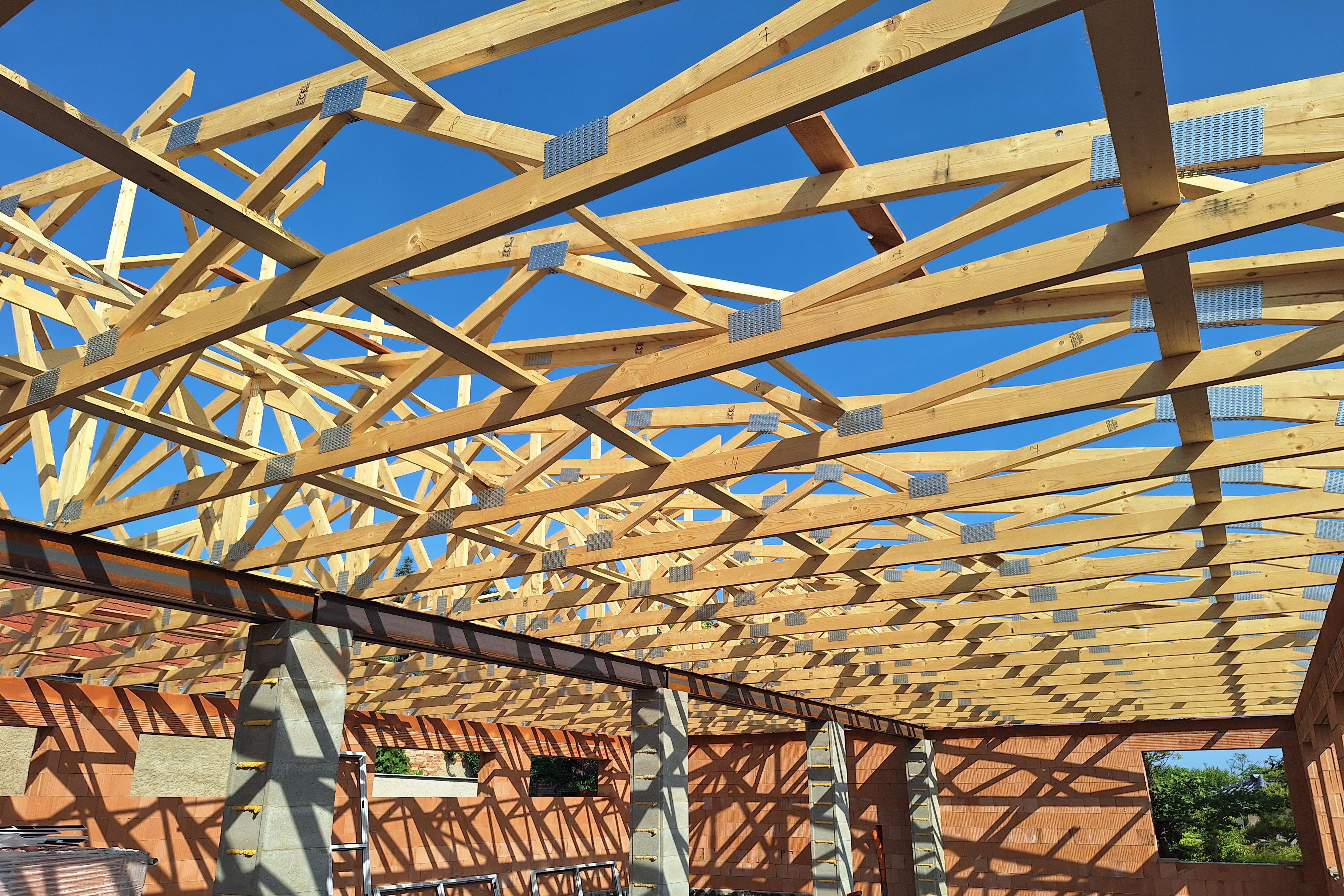 Výroba a montáž vazníků