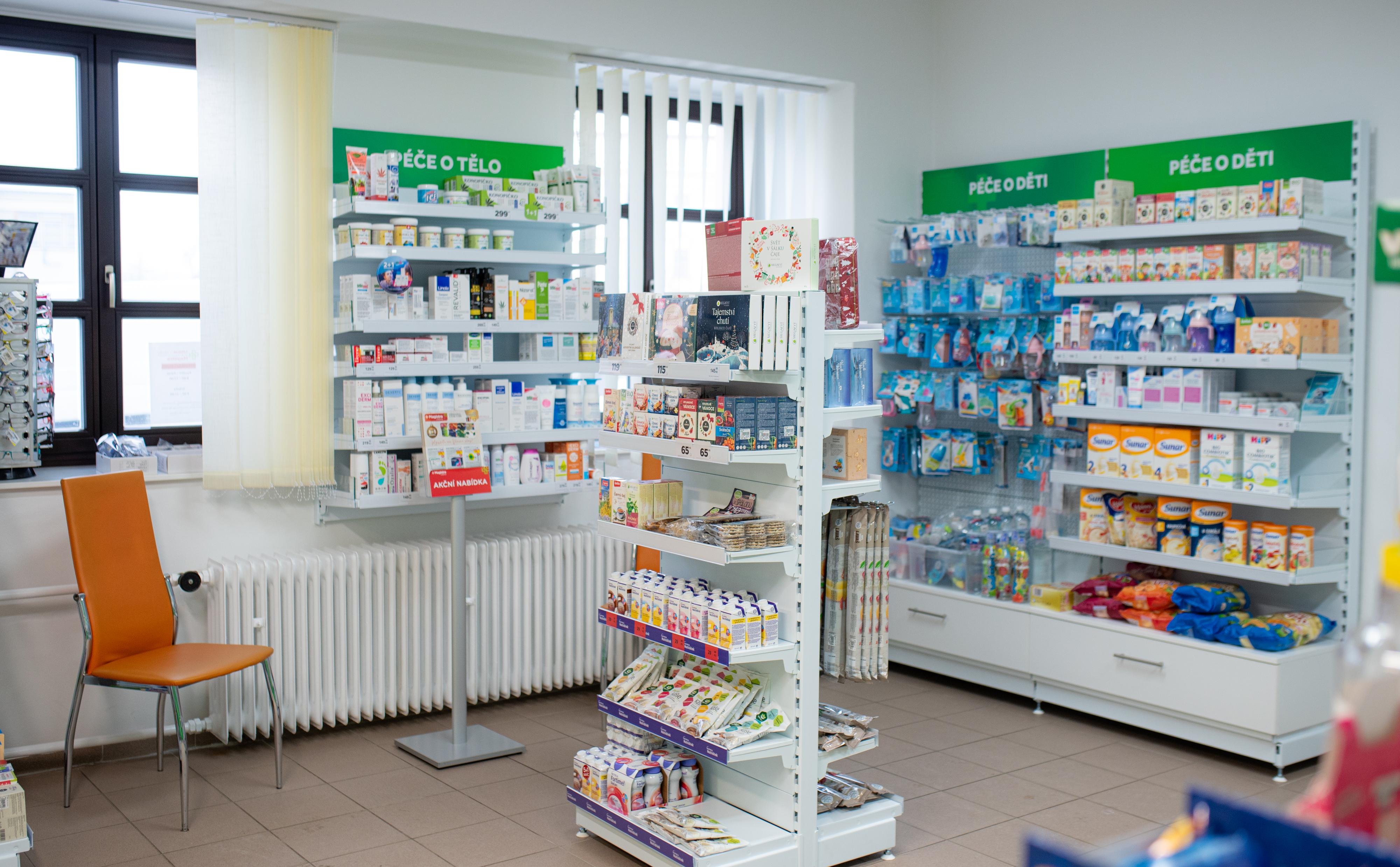 Lékárna U zámku foto 2