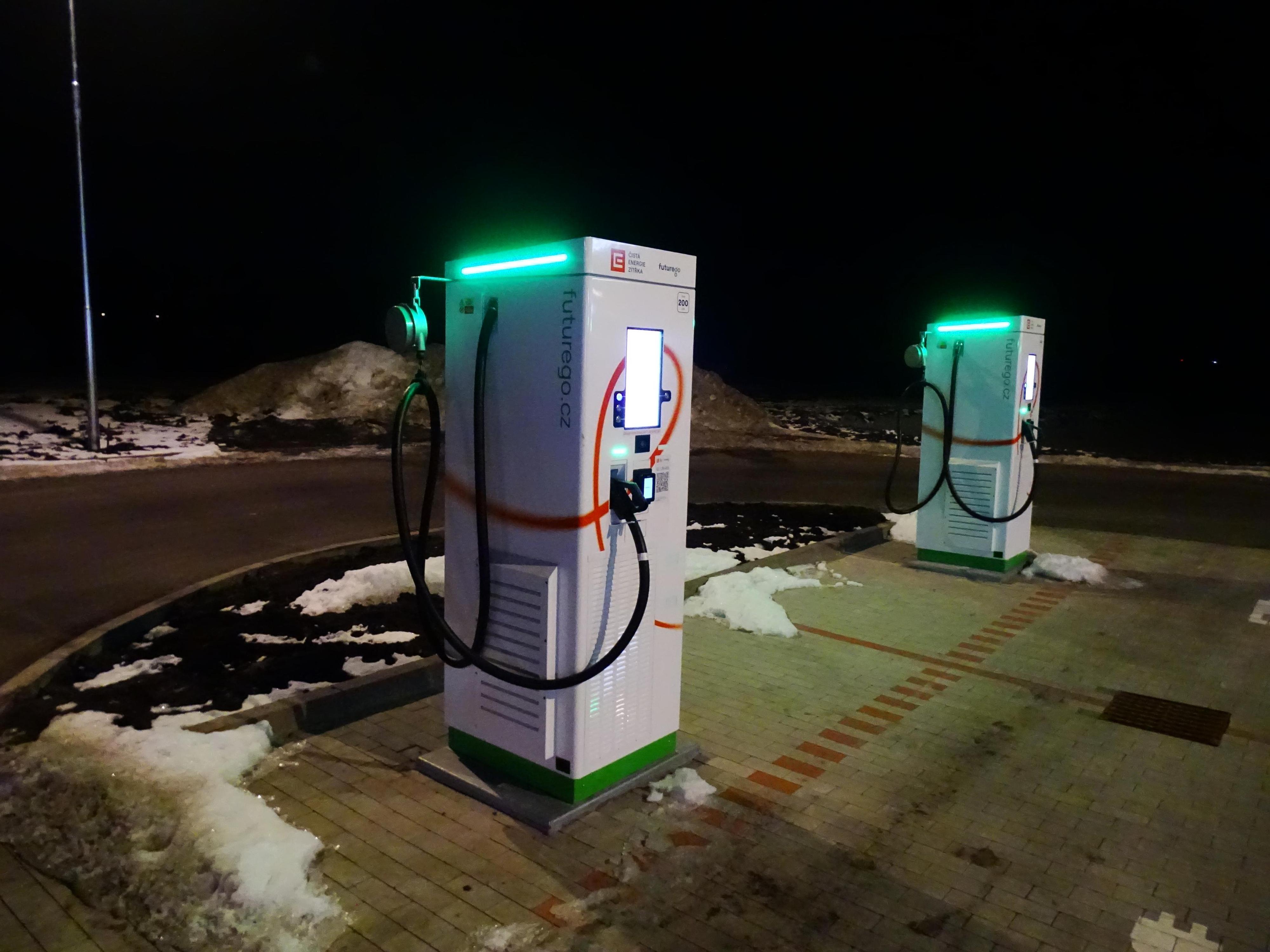 Dobíjecí stanice ČEZ foto 3