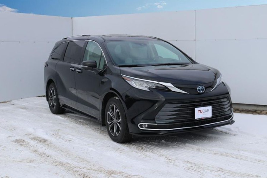 Toyota Sienna - novinka skladem