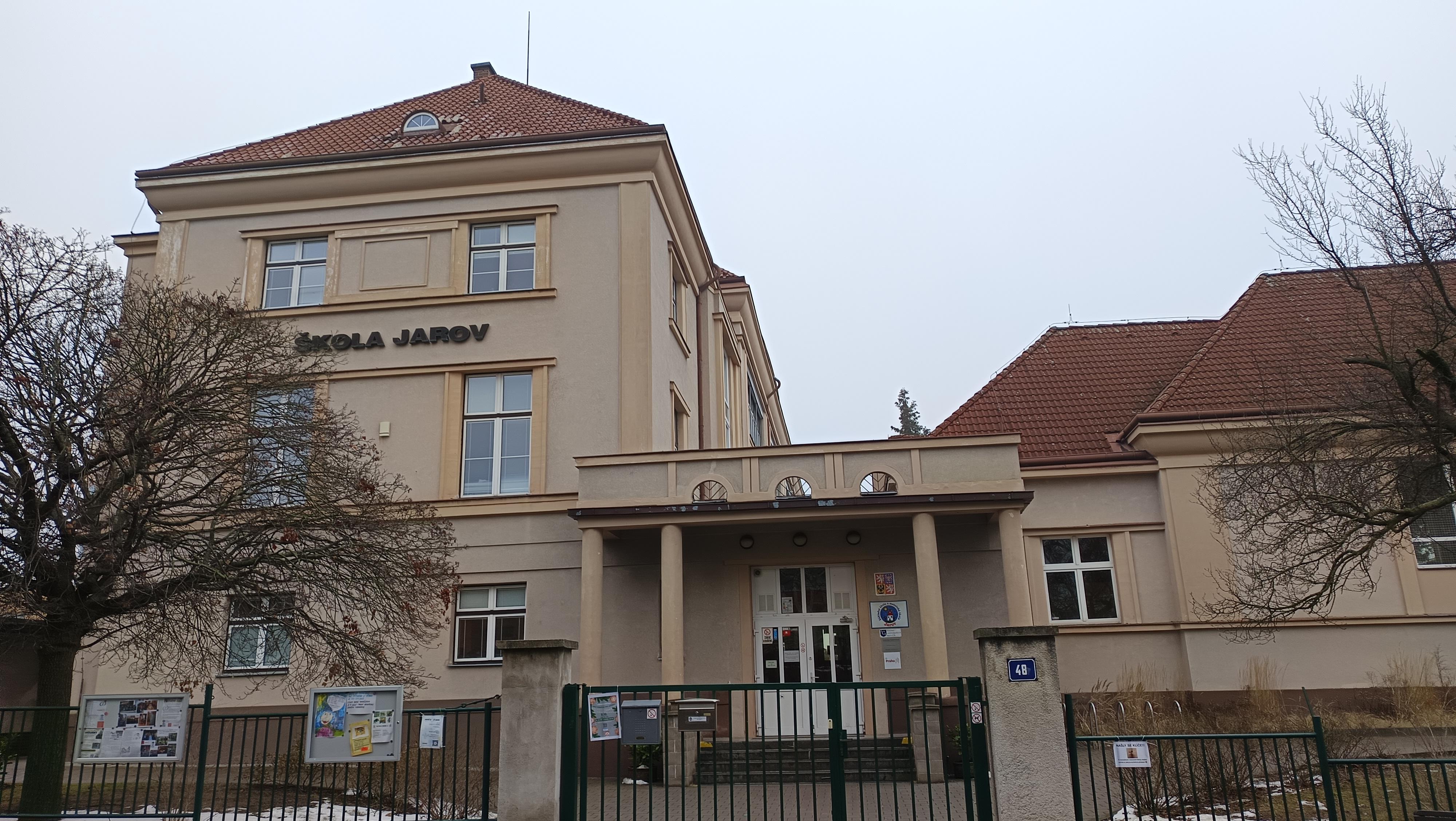ZŠ a MŠ Jarov foto 3