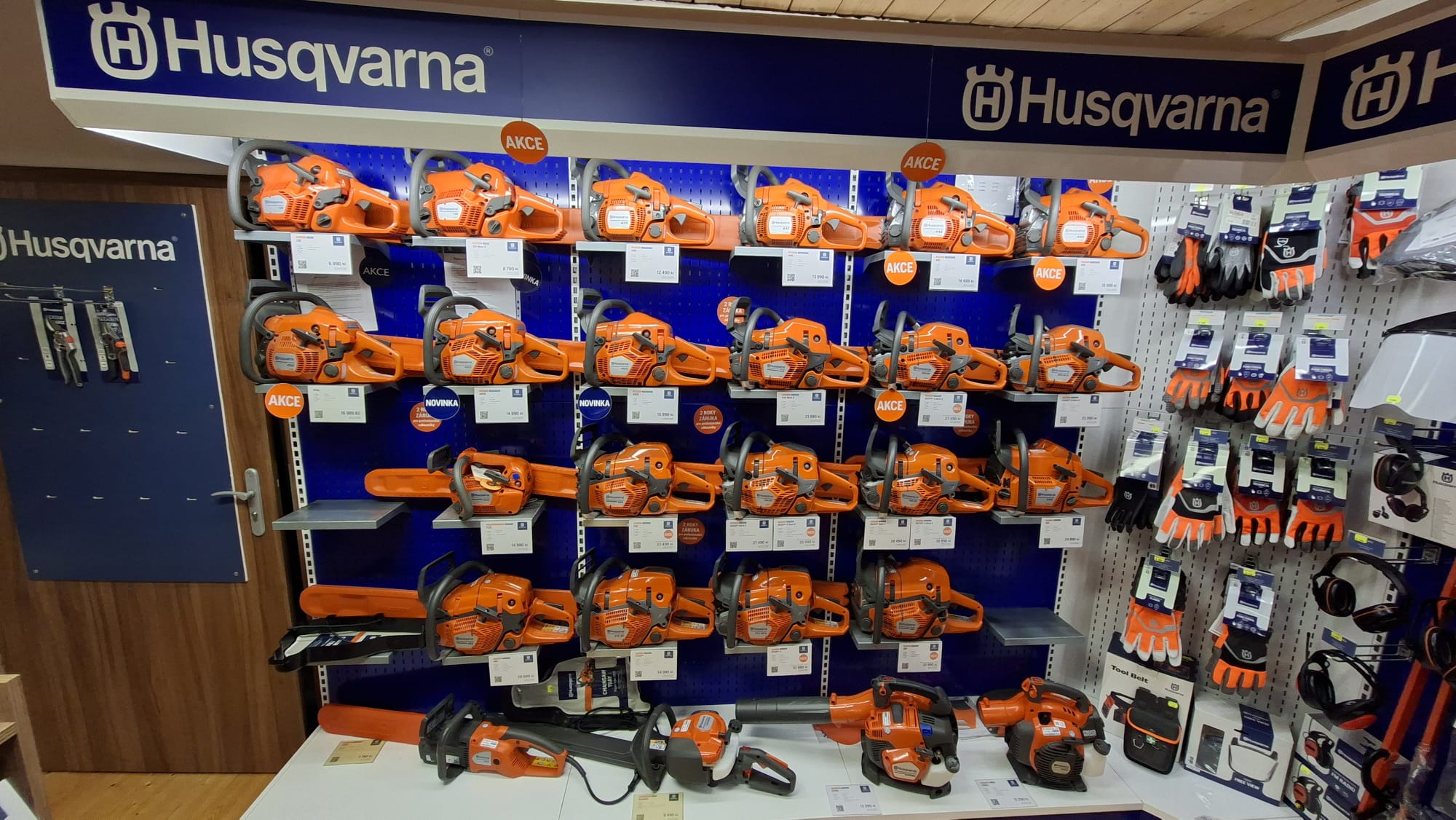 JELÍNEK-H - Husqvarna foto 4