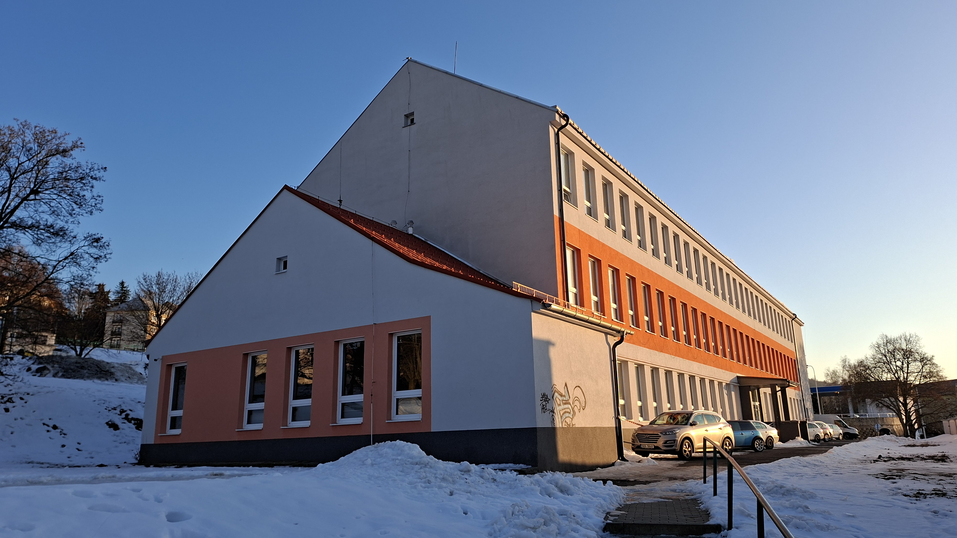 Střední škola EDUCHEM, a.s. foto 2